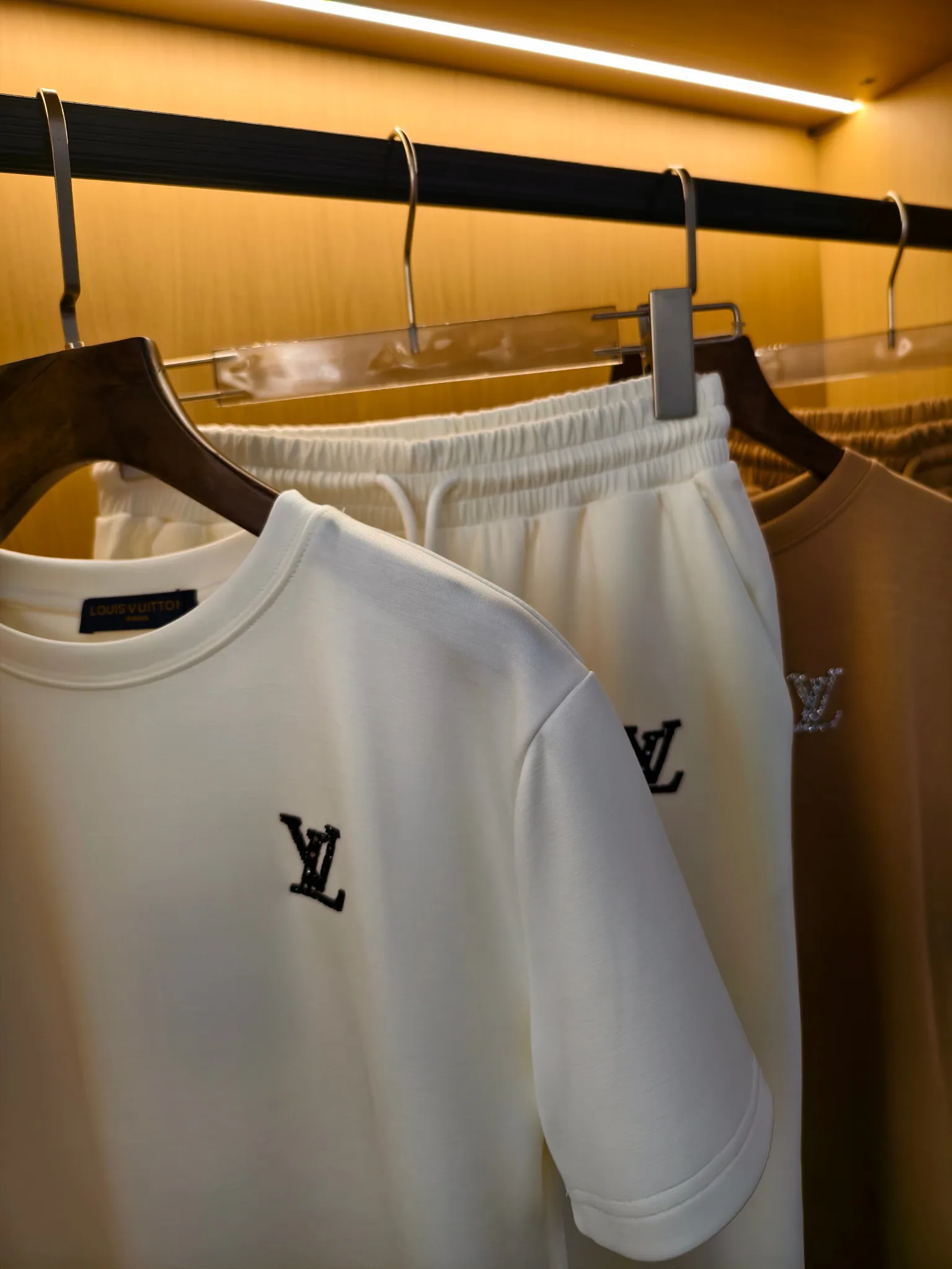 Костюмы Женские Louis Vuitton 1286165