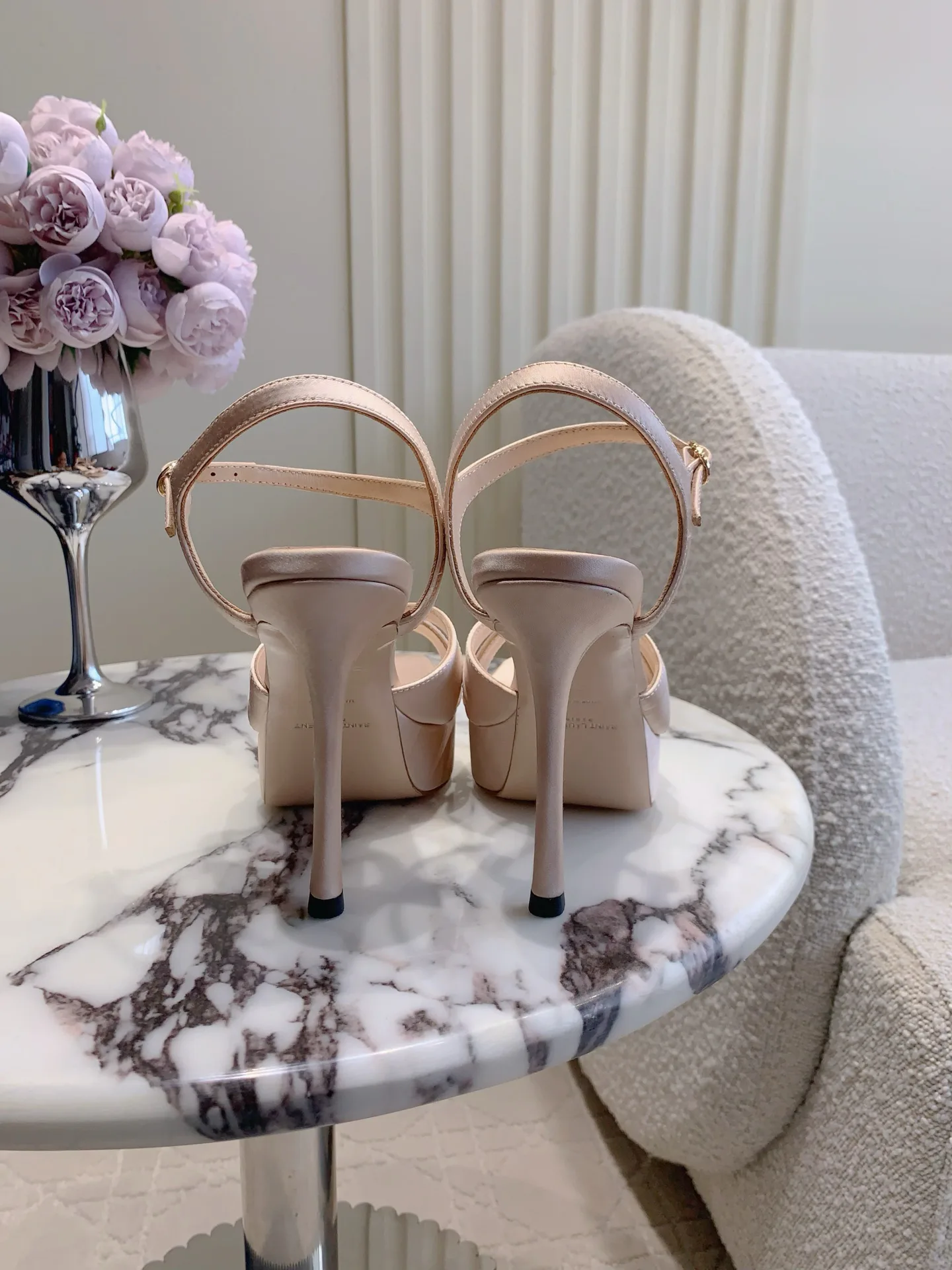 Босоножки Женские Saint Laurent 1830319