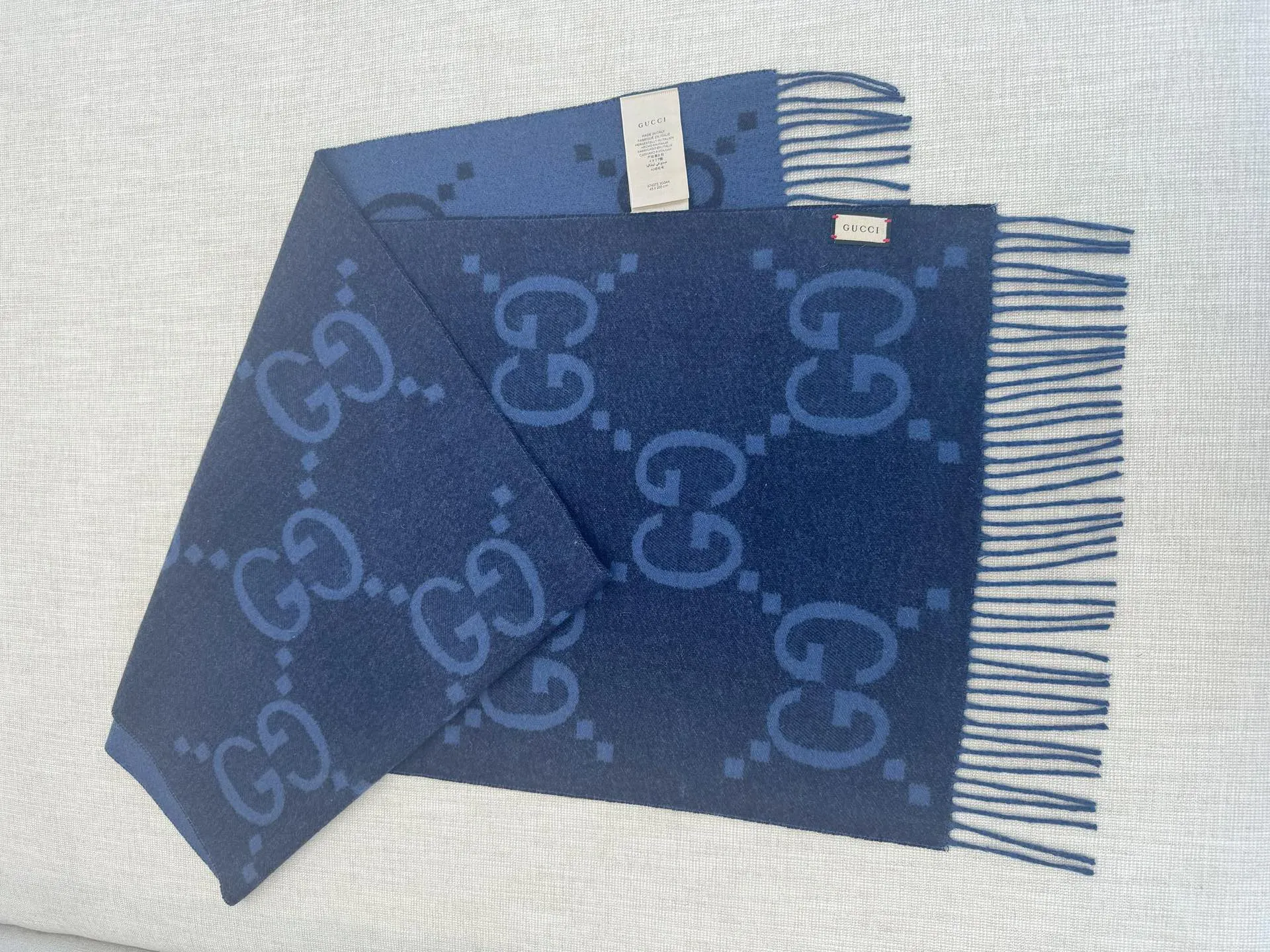 Шарфы Gucci 1858