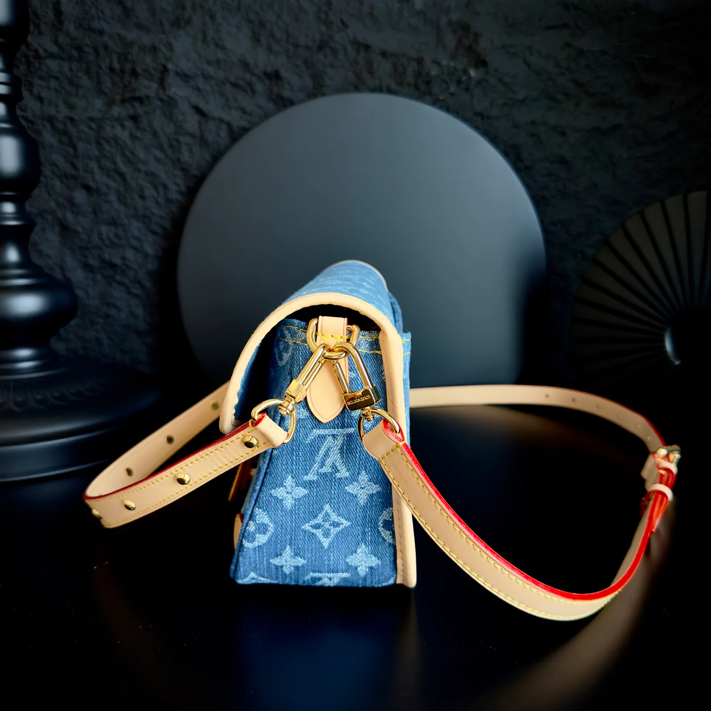 Классические Сумки Женские Louis Vuitton 13394411