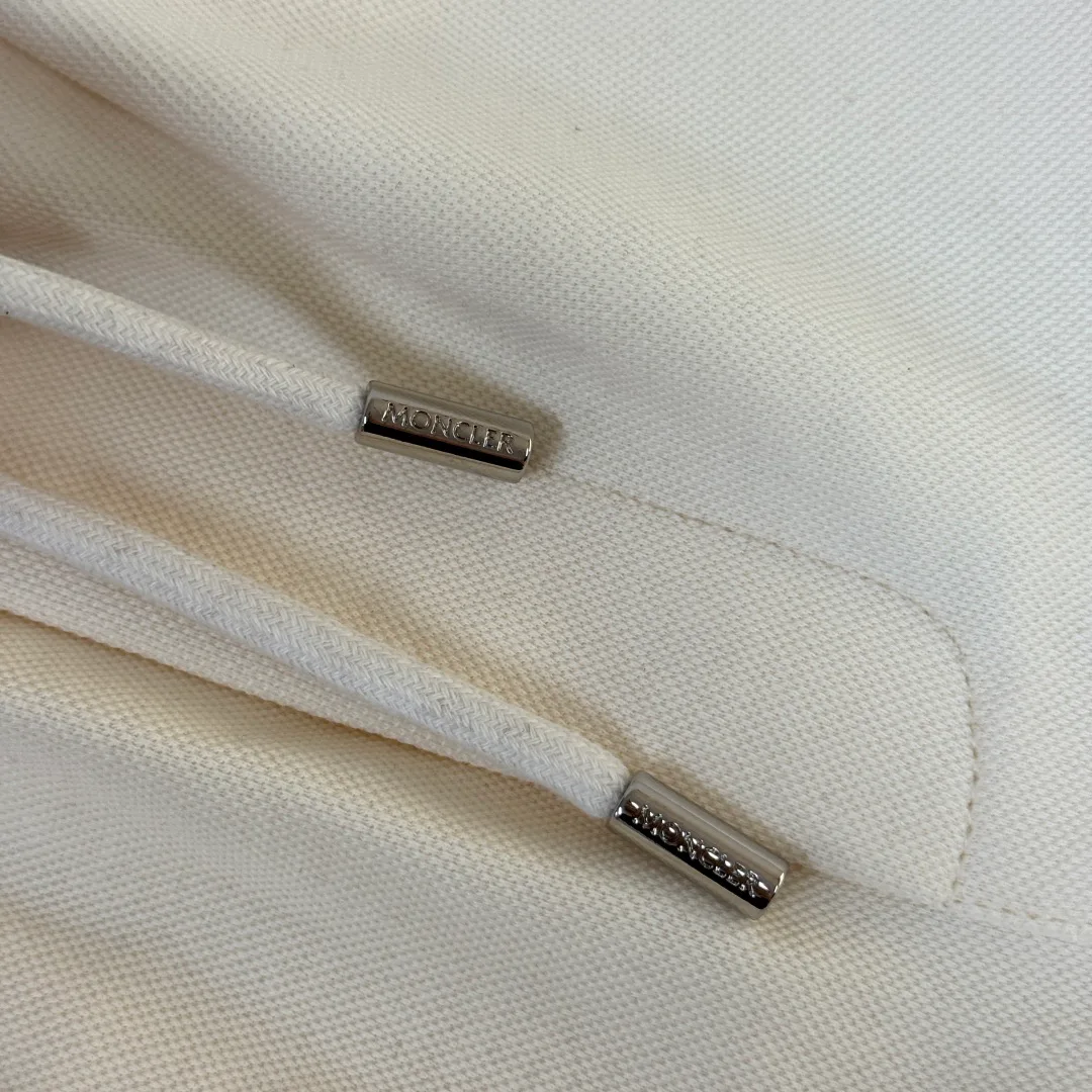 Шорты Женские Moncler 11873043