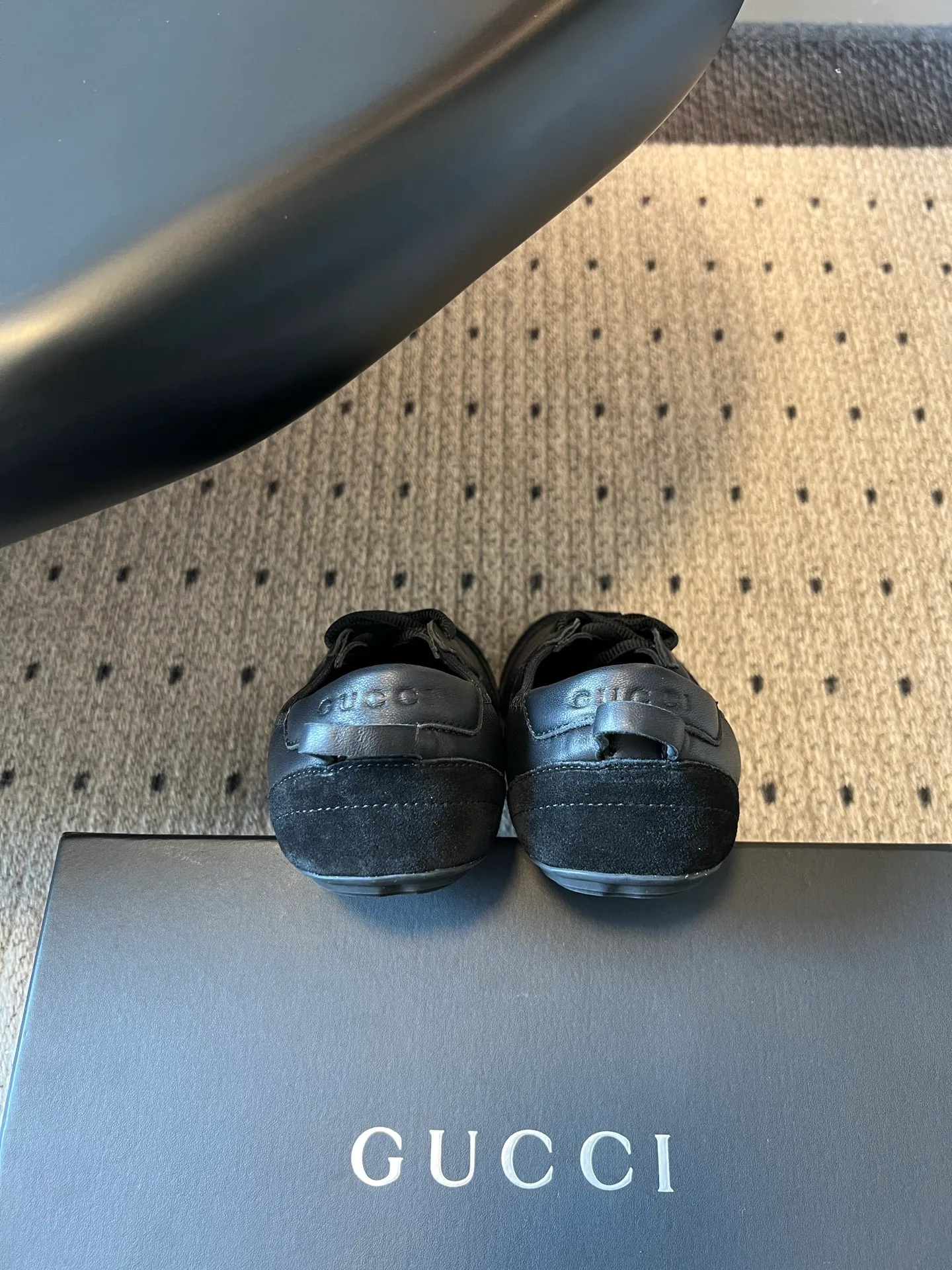 Кроссовки Женские Gucci 17614656