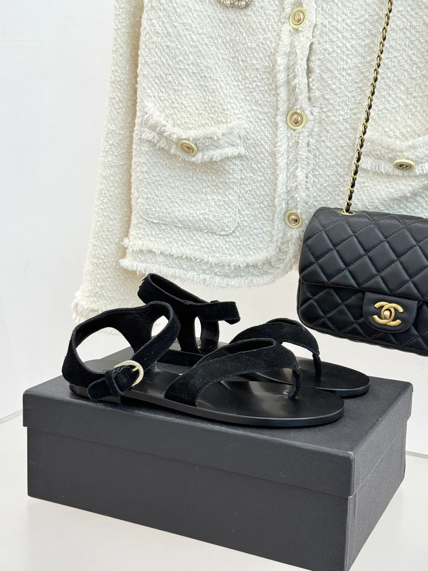 Сандалии Женские Chanel 12245073