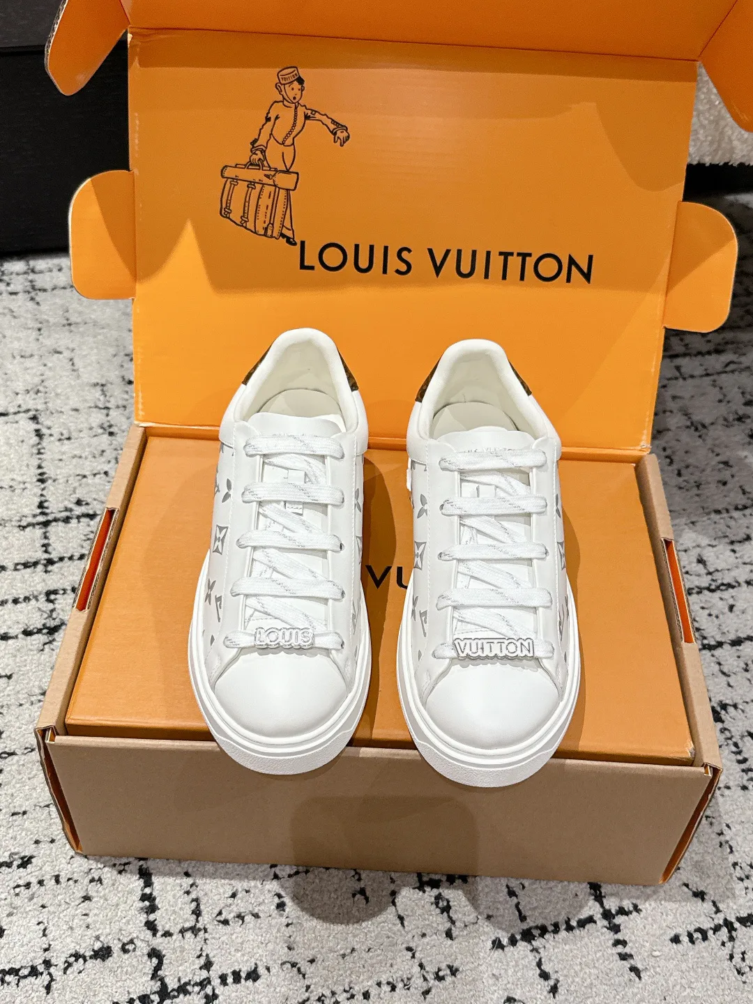 Кеды Женские Louis Vuitton 11214829