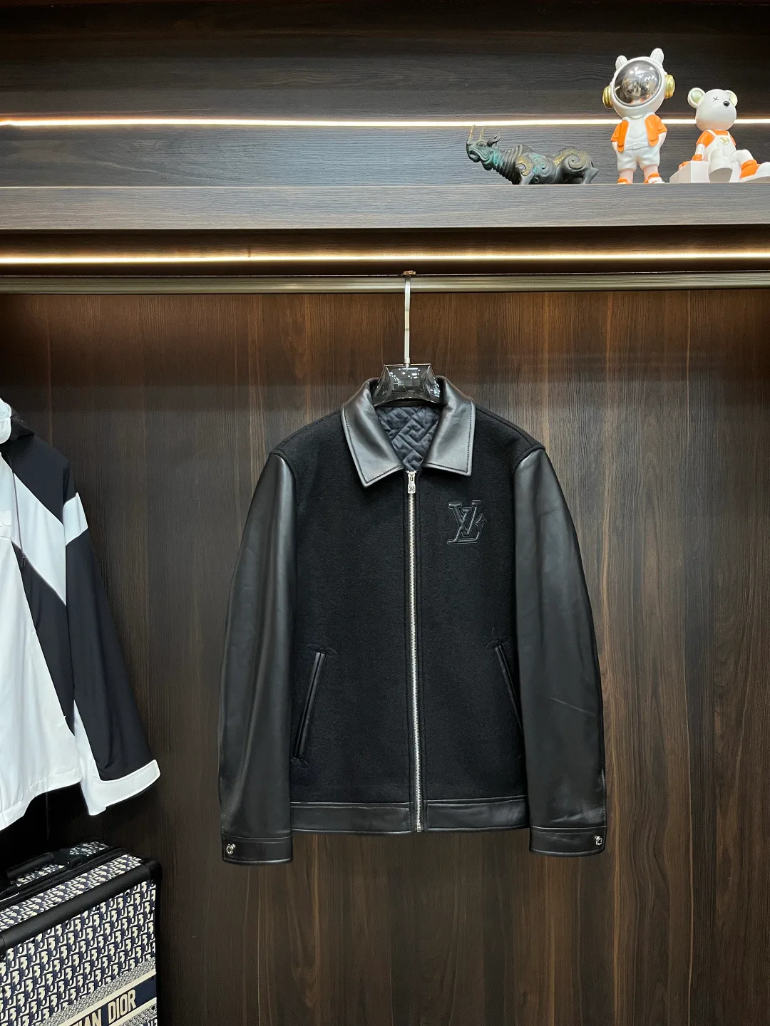 Кожаные Куртки И Дублёнки Мужские Louis Vuitton 384044