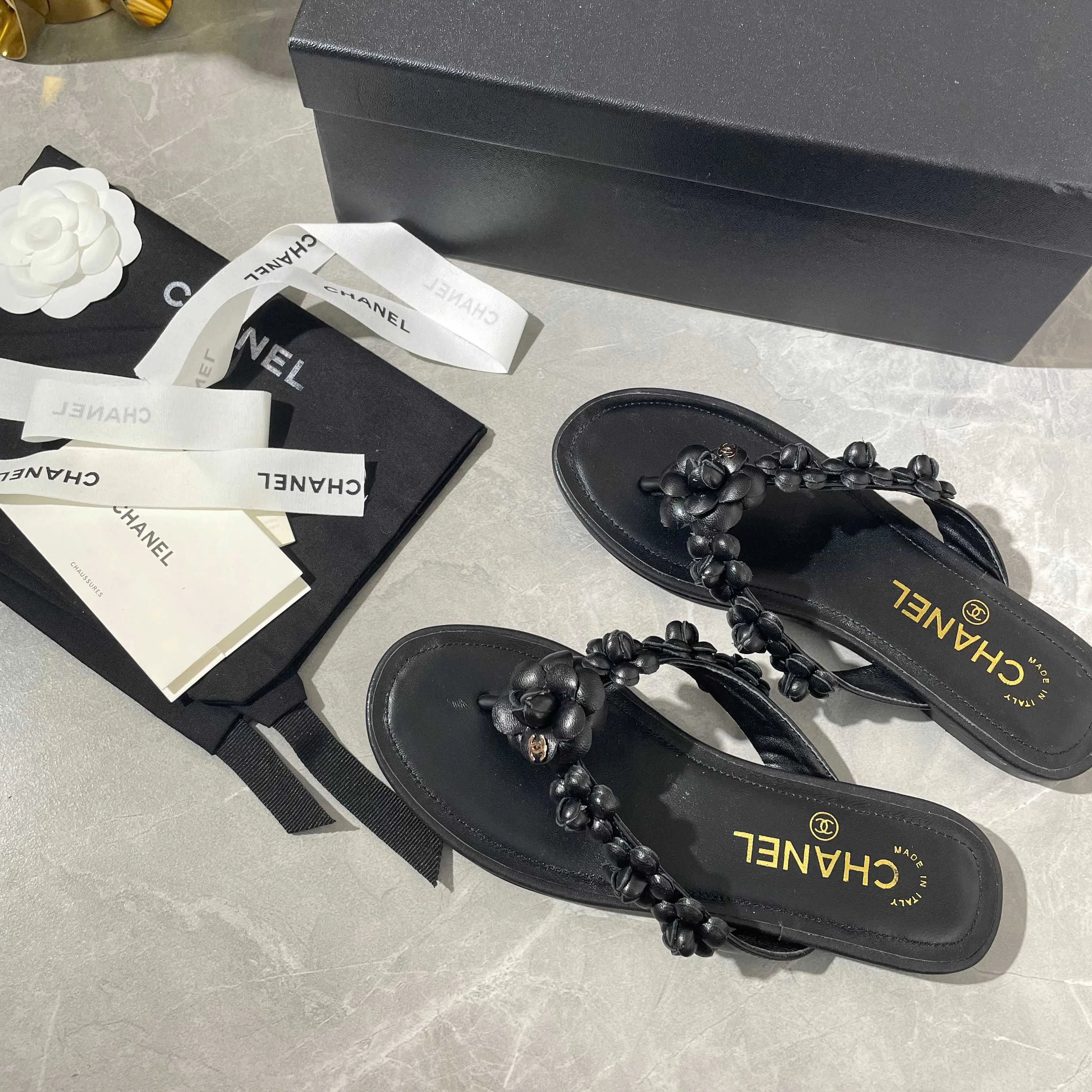 Шлепанцы Женские Chanel 17947070