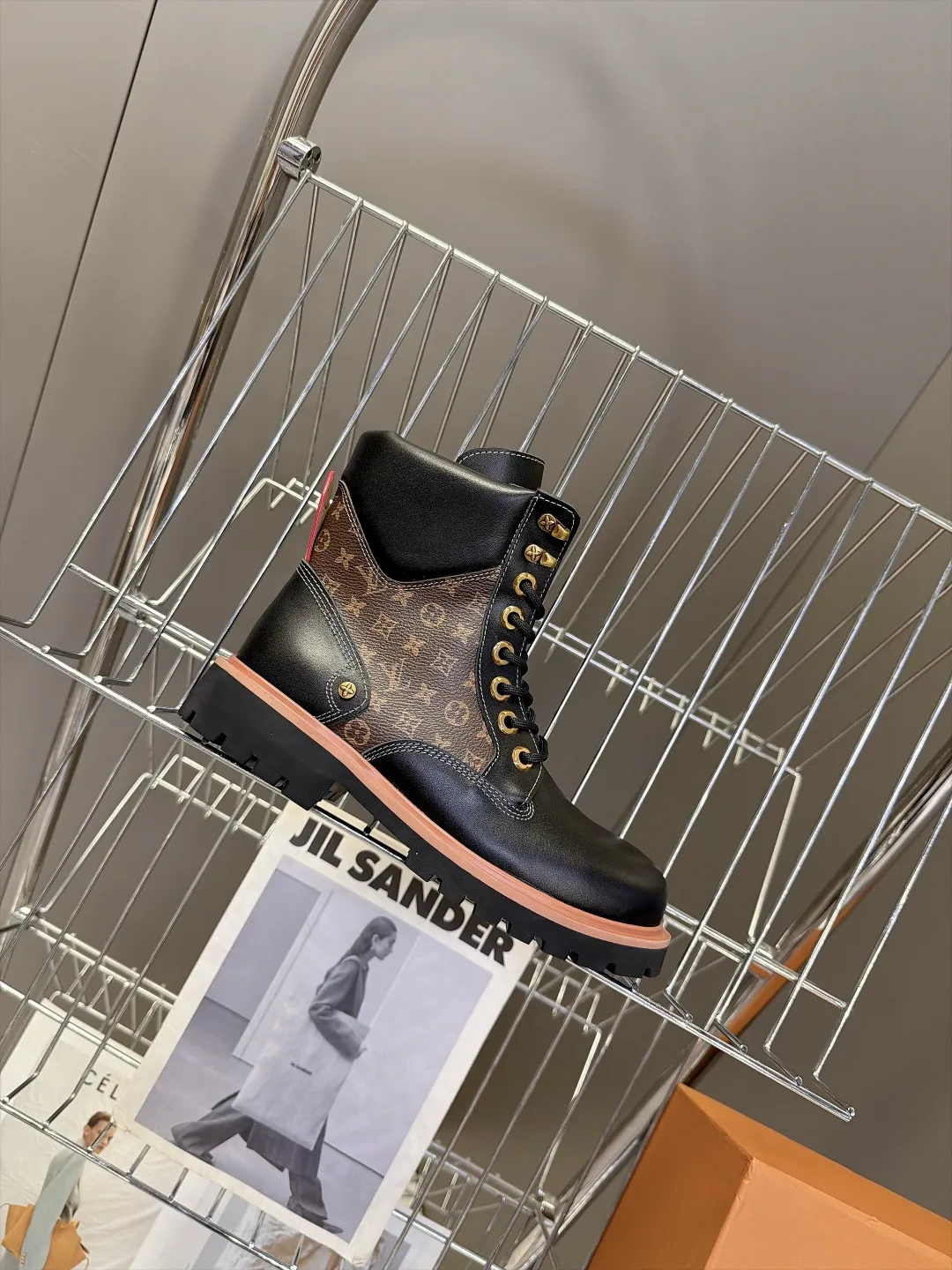 Ботинки Женские Louis Vuitton 18693127