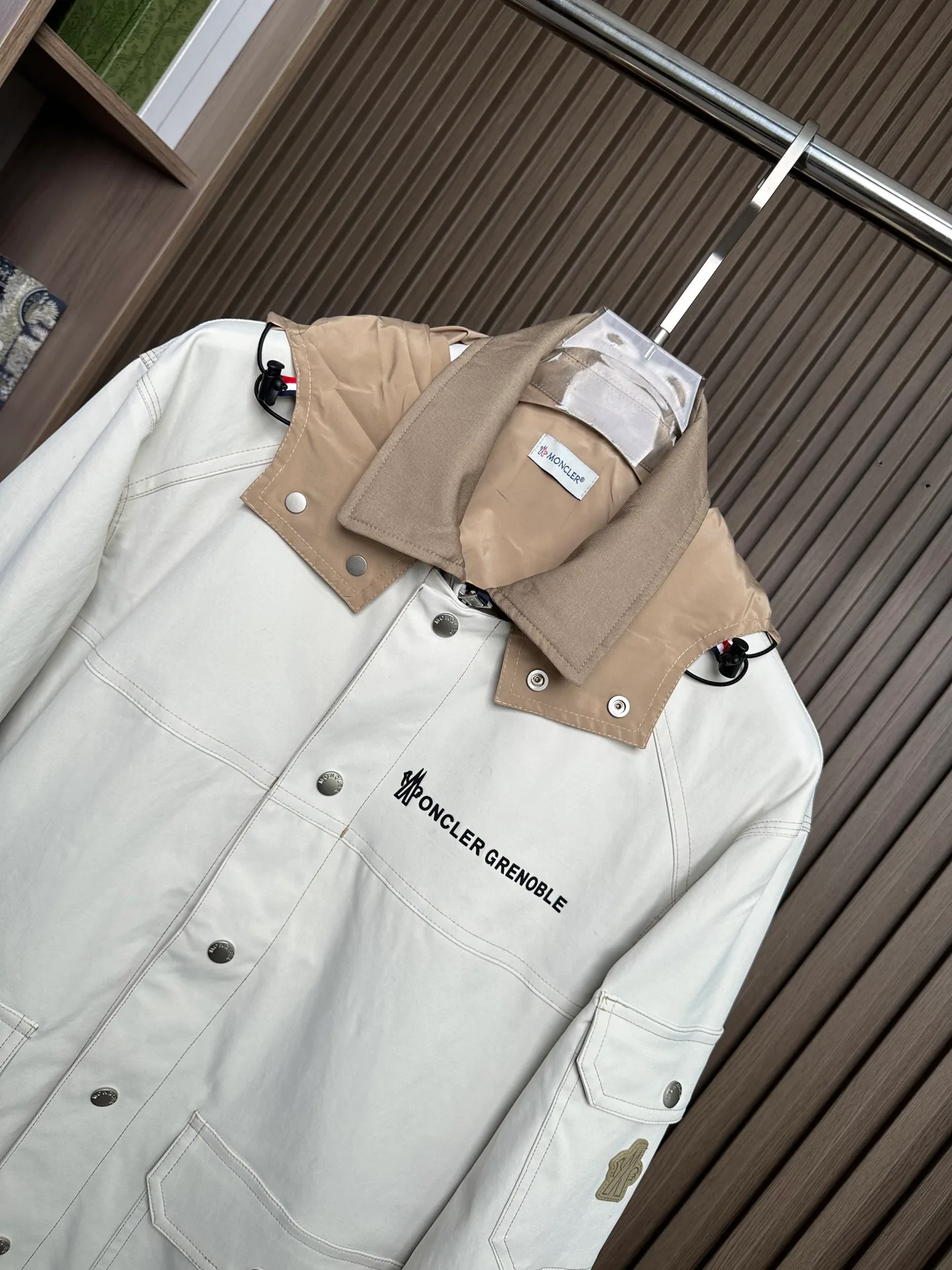 Куртки И Пуховики Мужские Moncler 235535