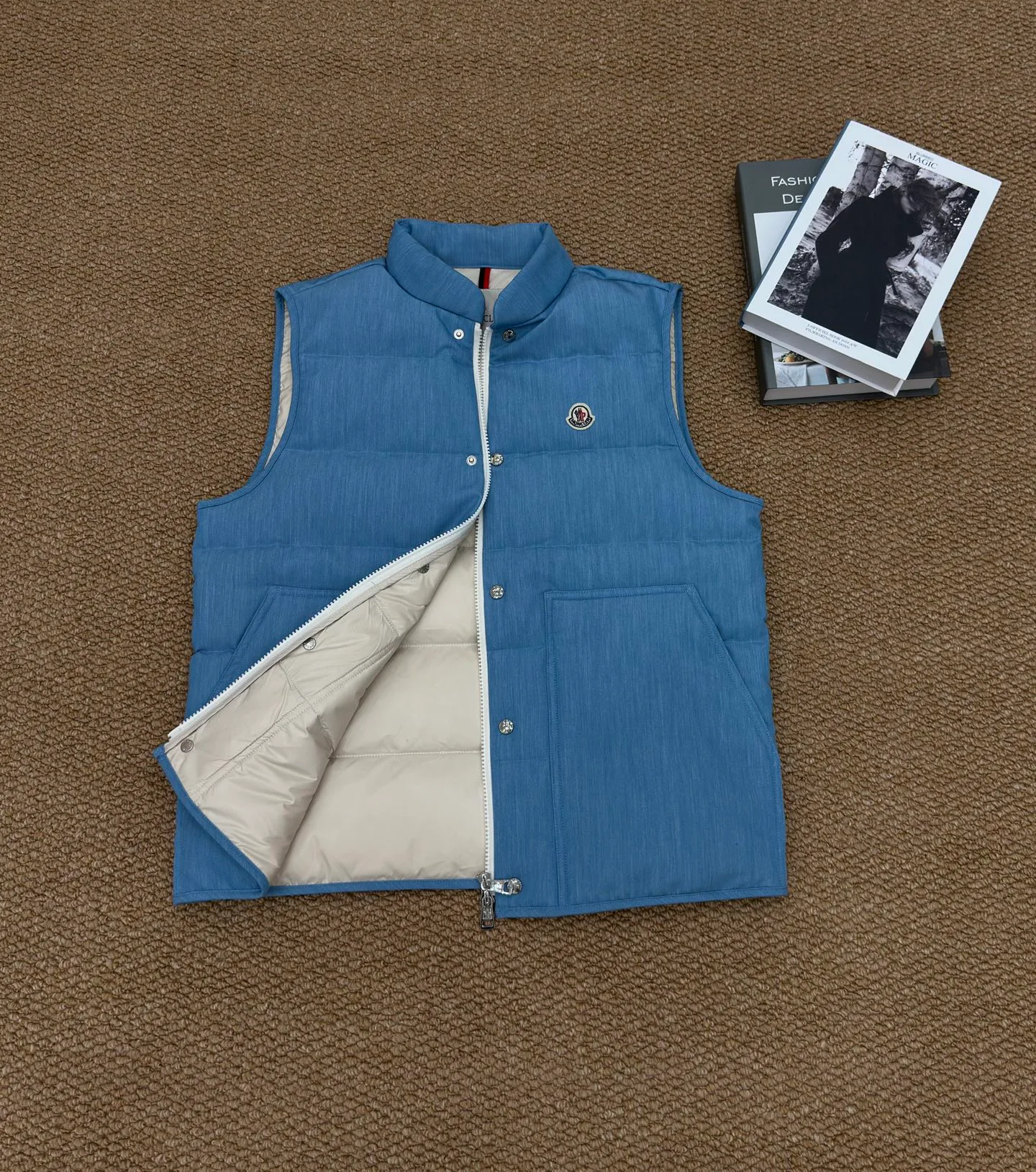 Жилеты Женские Moncler 17998540