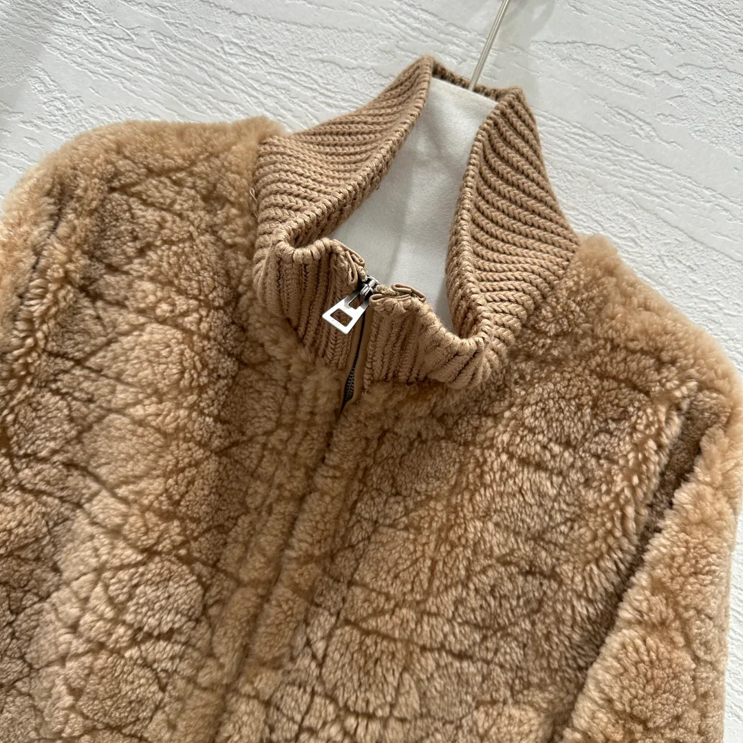 Куртки И Пуховики Женские Christian Dior 409122