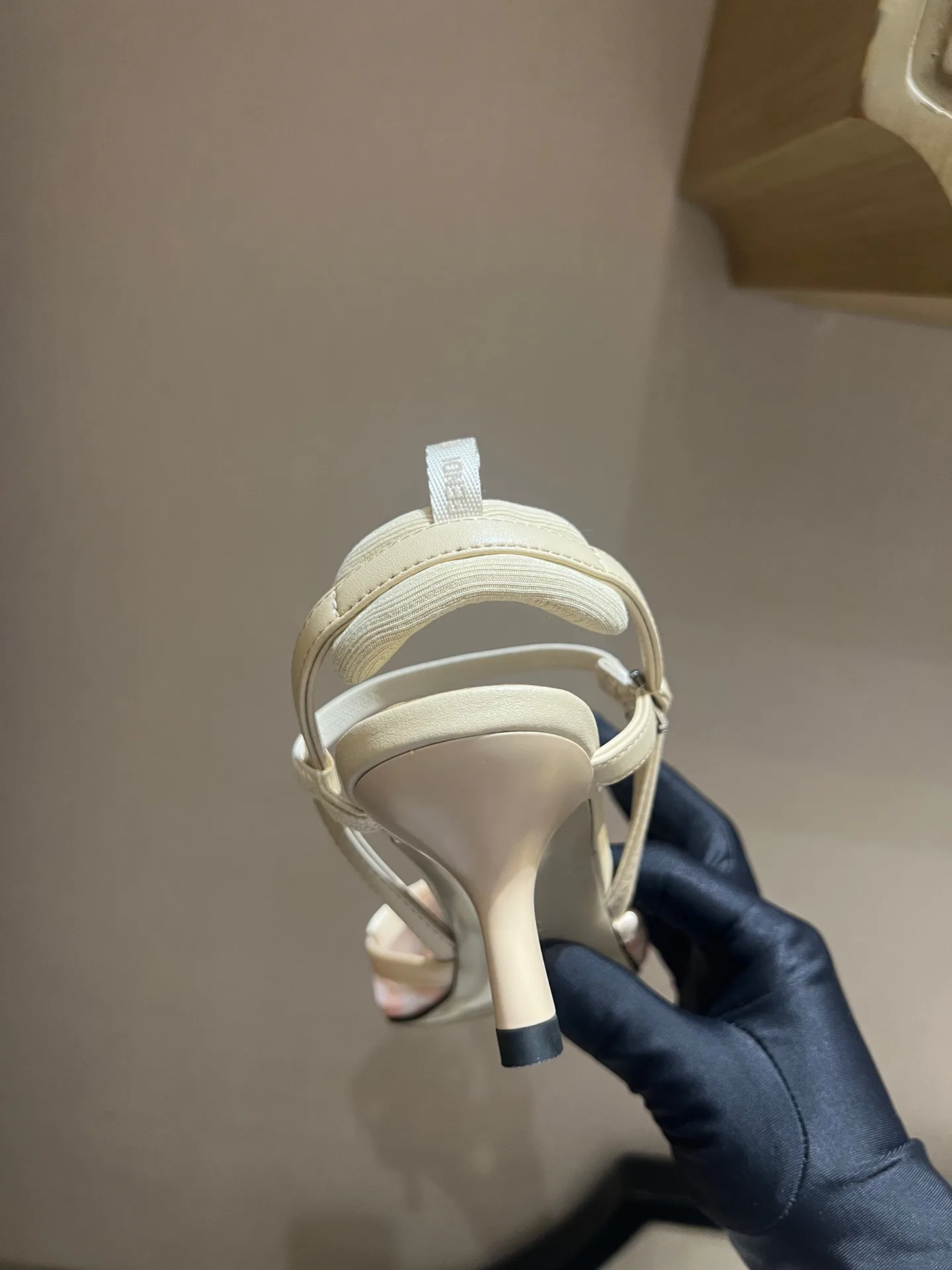 Туфли Женские Fendi 18152