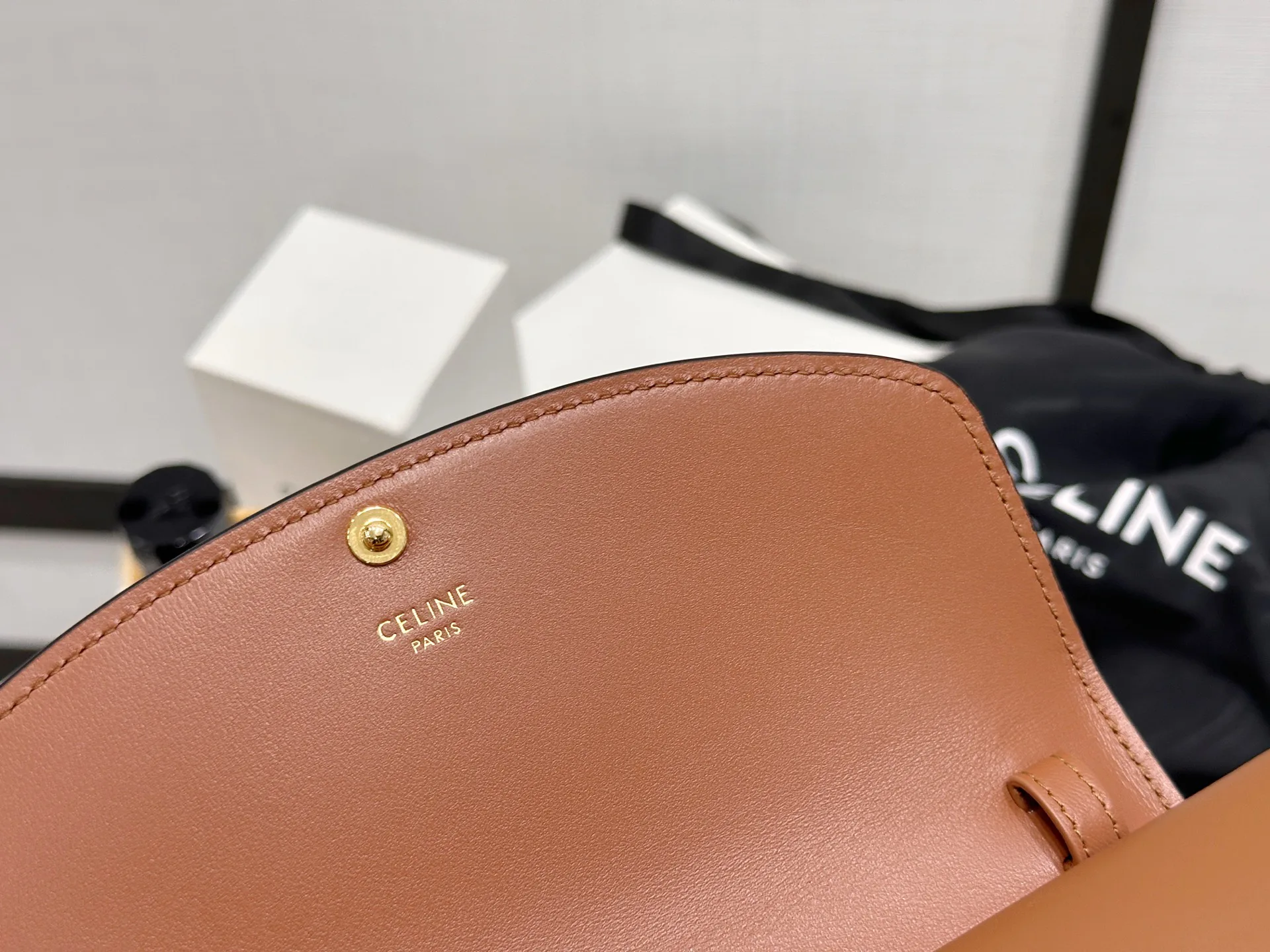 Сумки На Ремне Женские Celine 521798