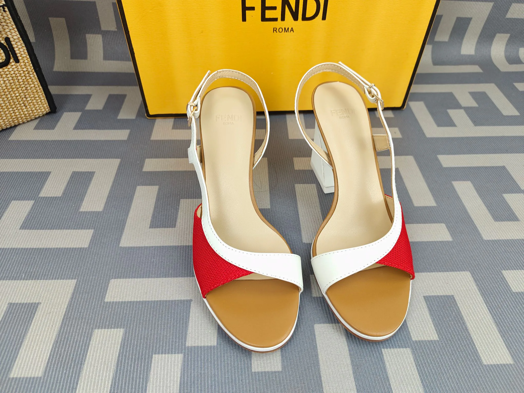 Туфли Женские Fendi 11776683