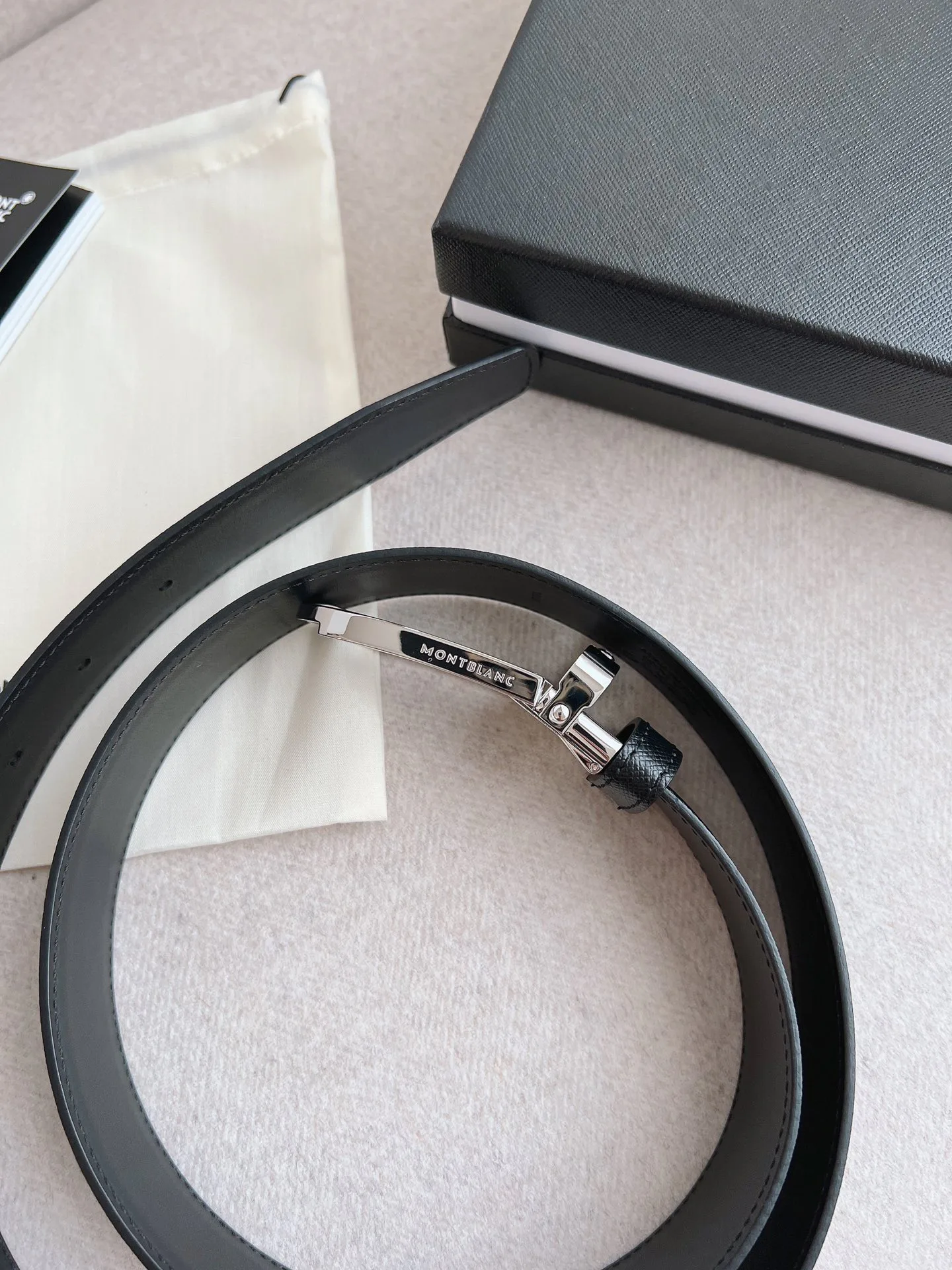 Ремни Montblanc 14066101