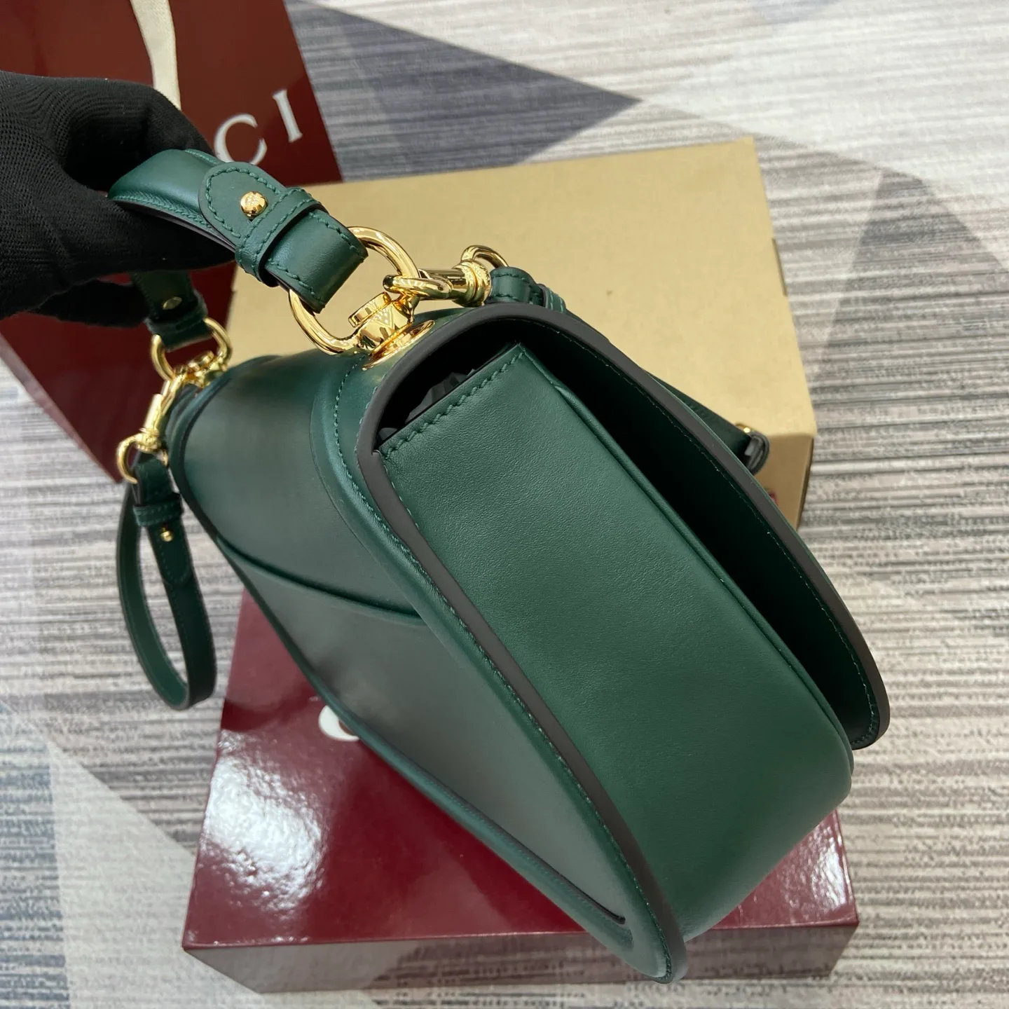 Сумки На Ремне Женские Gucci 691389