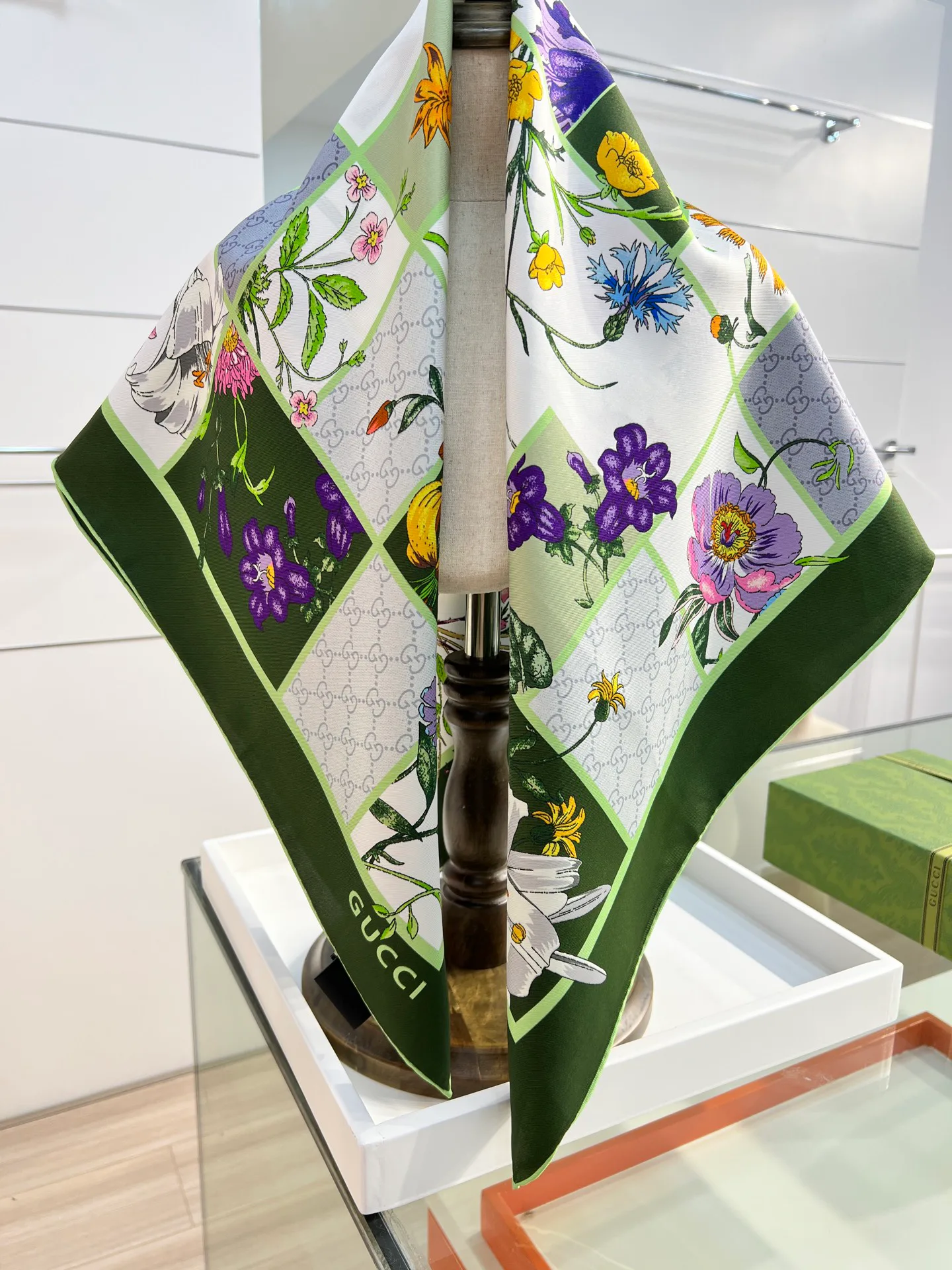 Платки Gucci 17323864