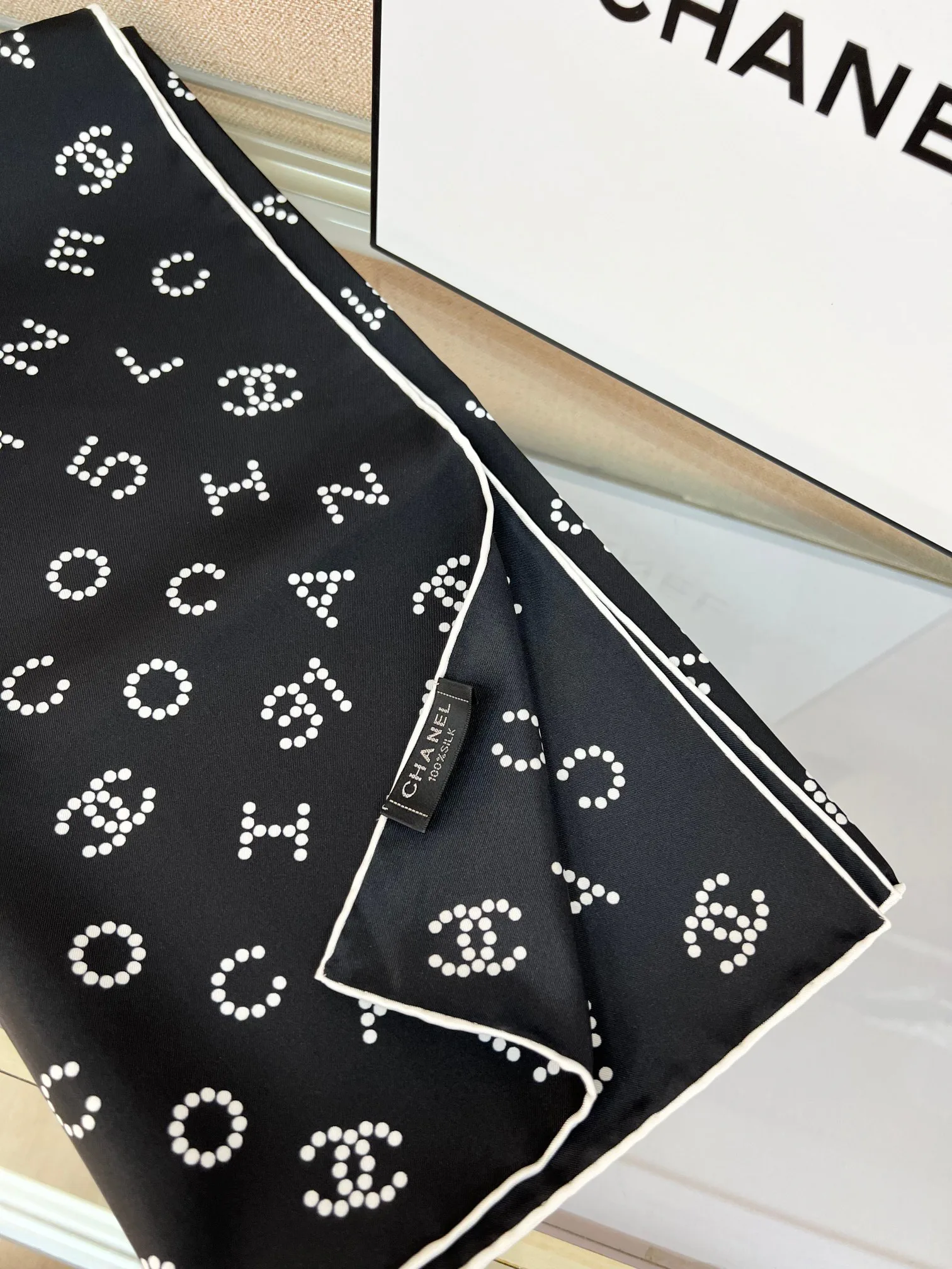 Шарфы Chanel 32056