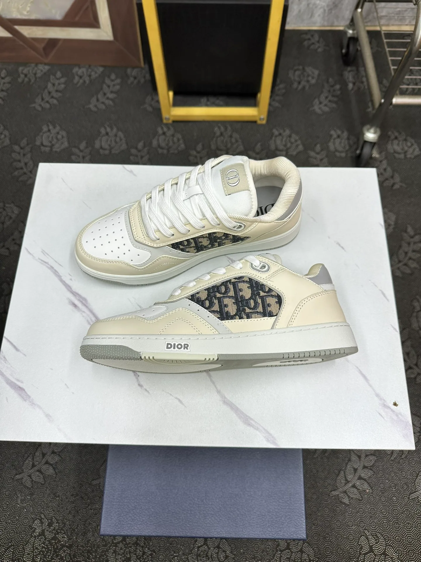 Кроссовки Женские Christian Dior 157537