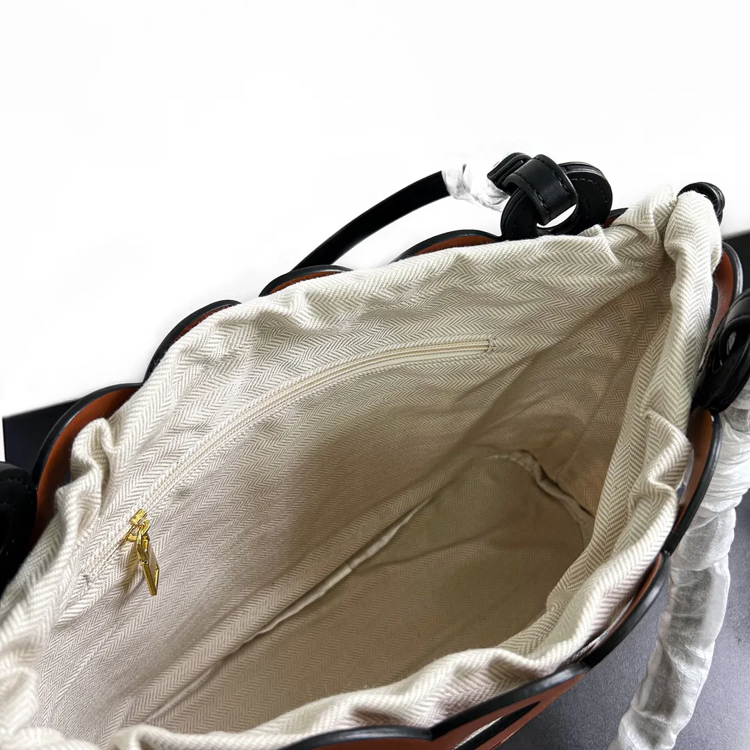 Классические Сумки Женские Loewe 12669082