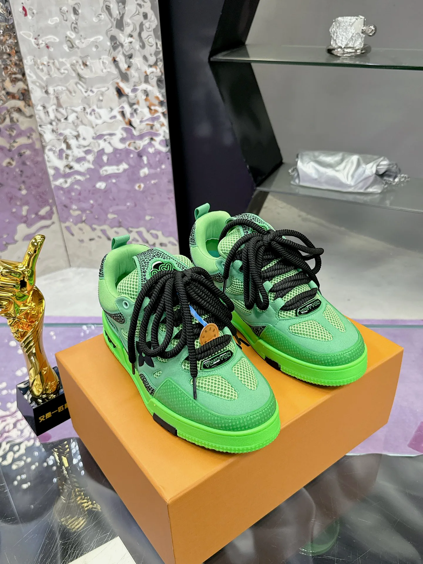 Кроссовки Мужские Louis Vuitton 30208