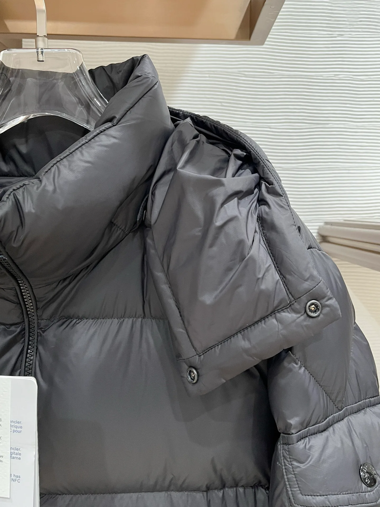 Куртки И Пуховики Мужские Moncler 17930655
