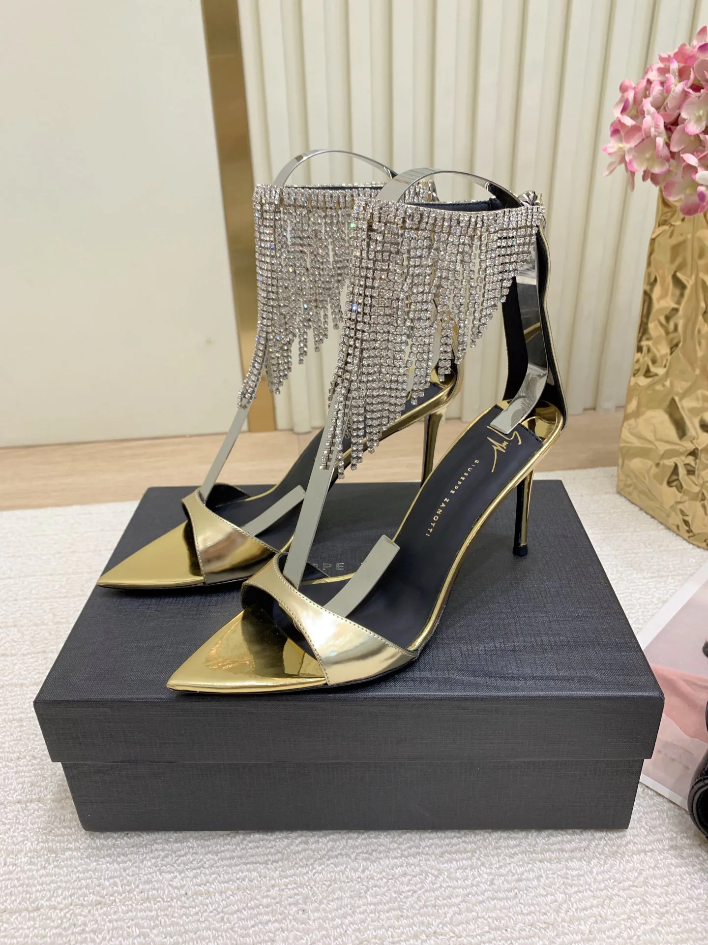 Босоножки Женские Giuseppe Zanotti 3023998