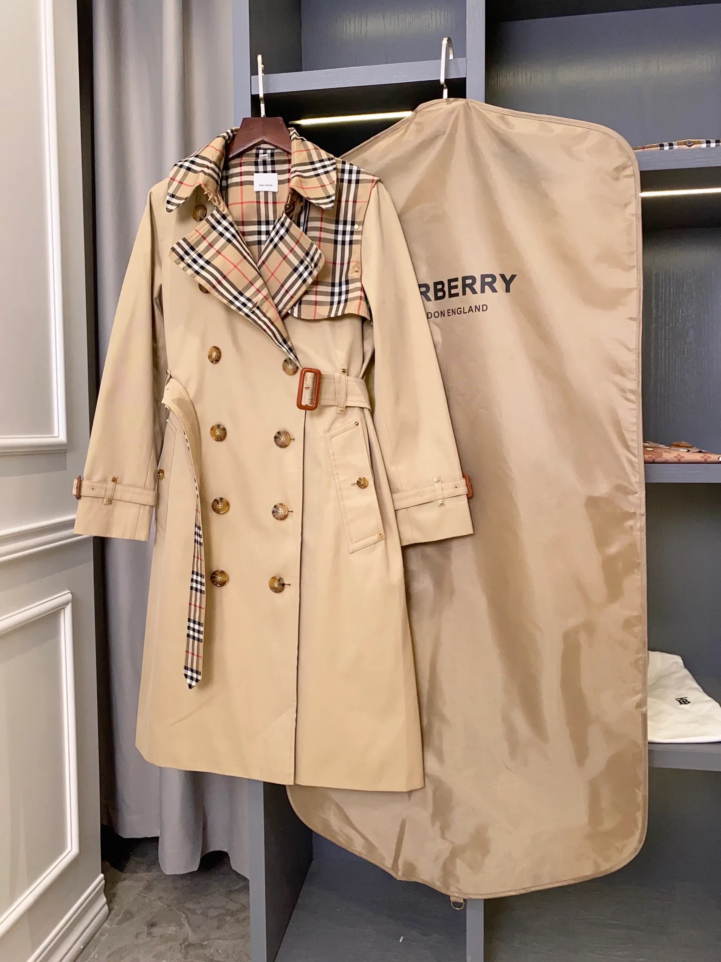Тренчи Женские Burberry 11425516
