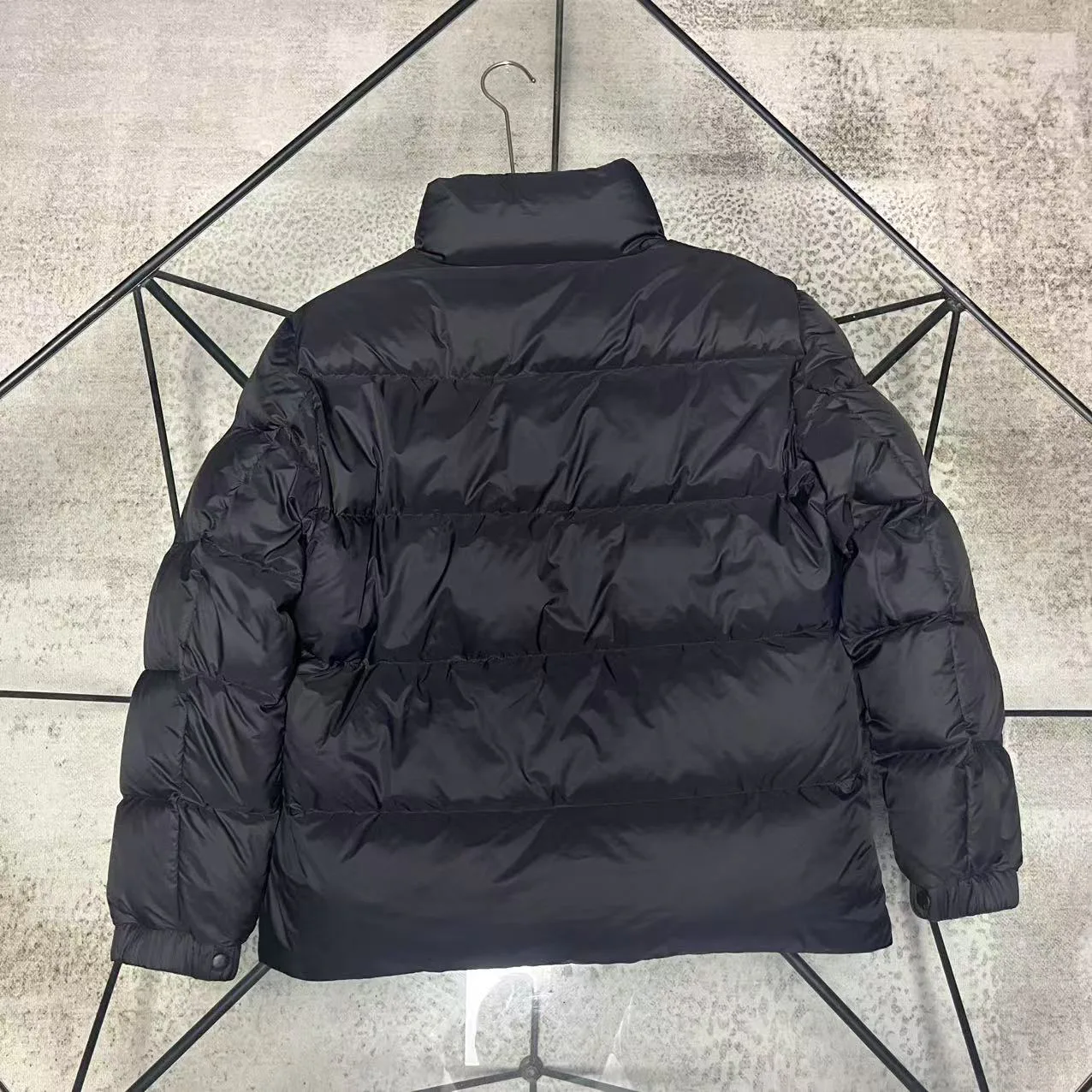 Куртки И Пуховики Женские Moncler 18415647