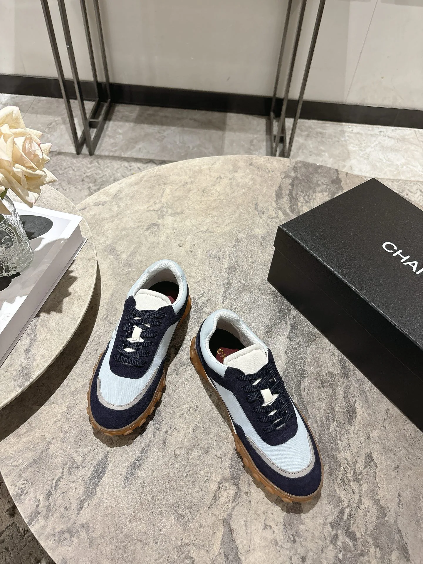 Кроссовки Женские Chanel 11585043
