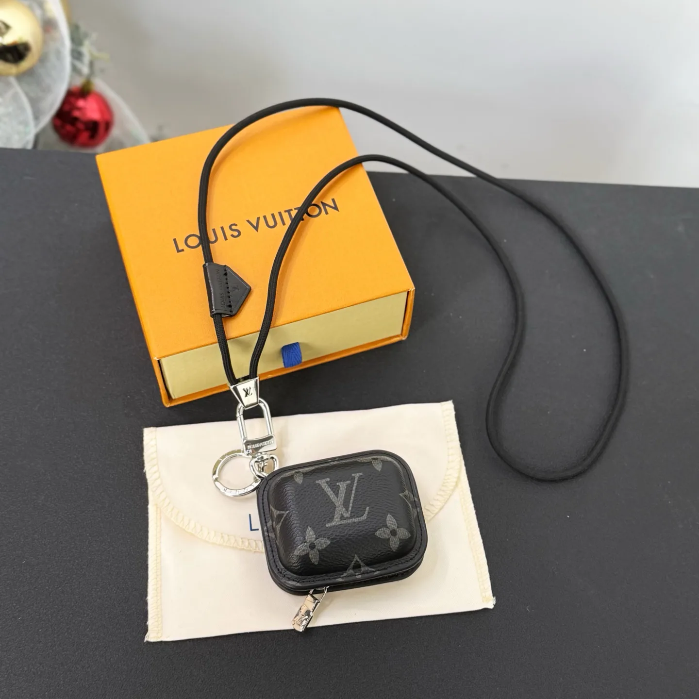 Клатчи Женские Louis Vuitton 3414335