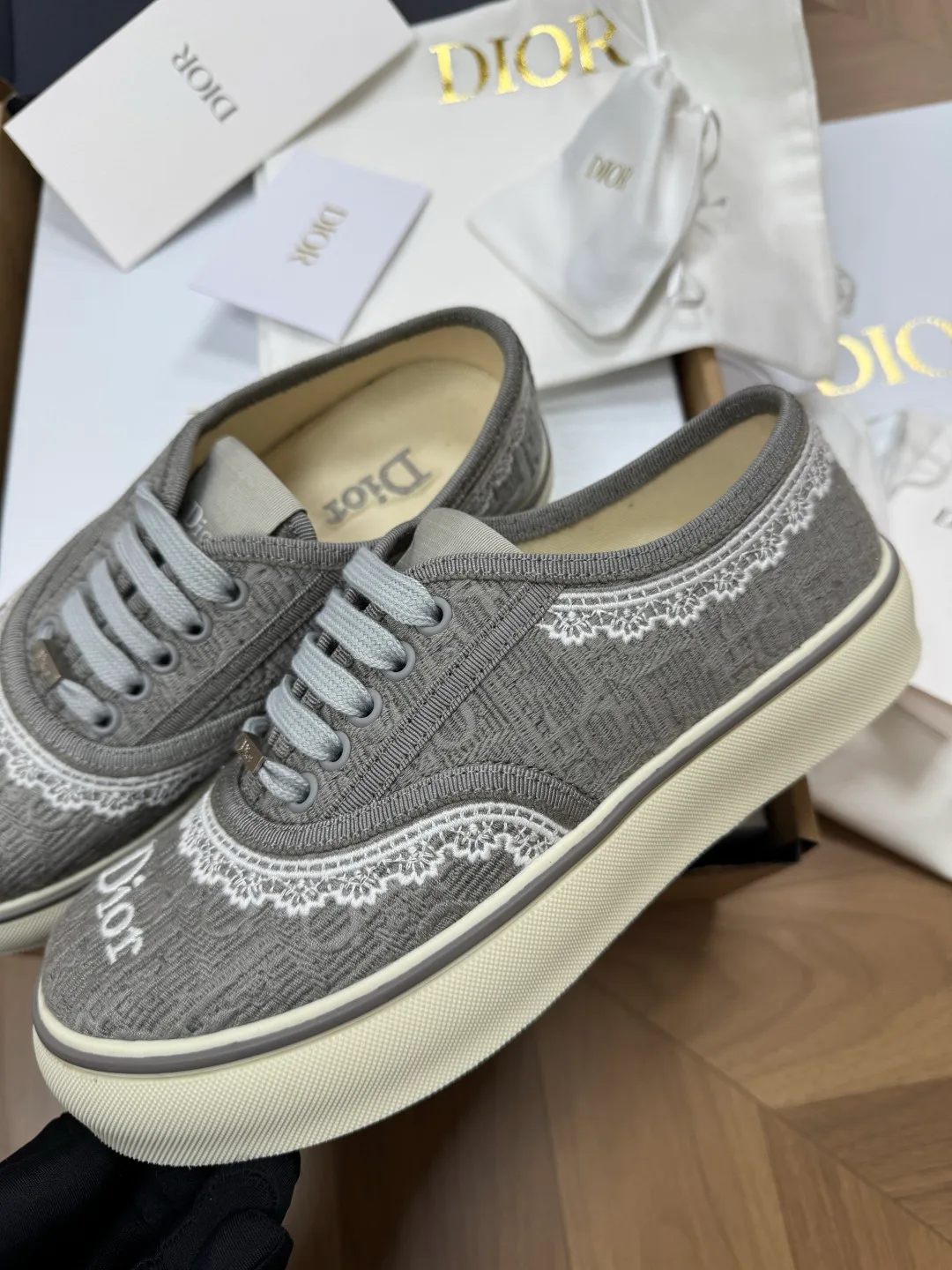Кроссовки Женские Christian Dior 17902826