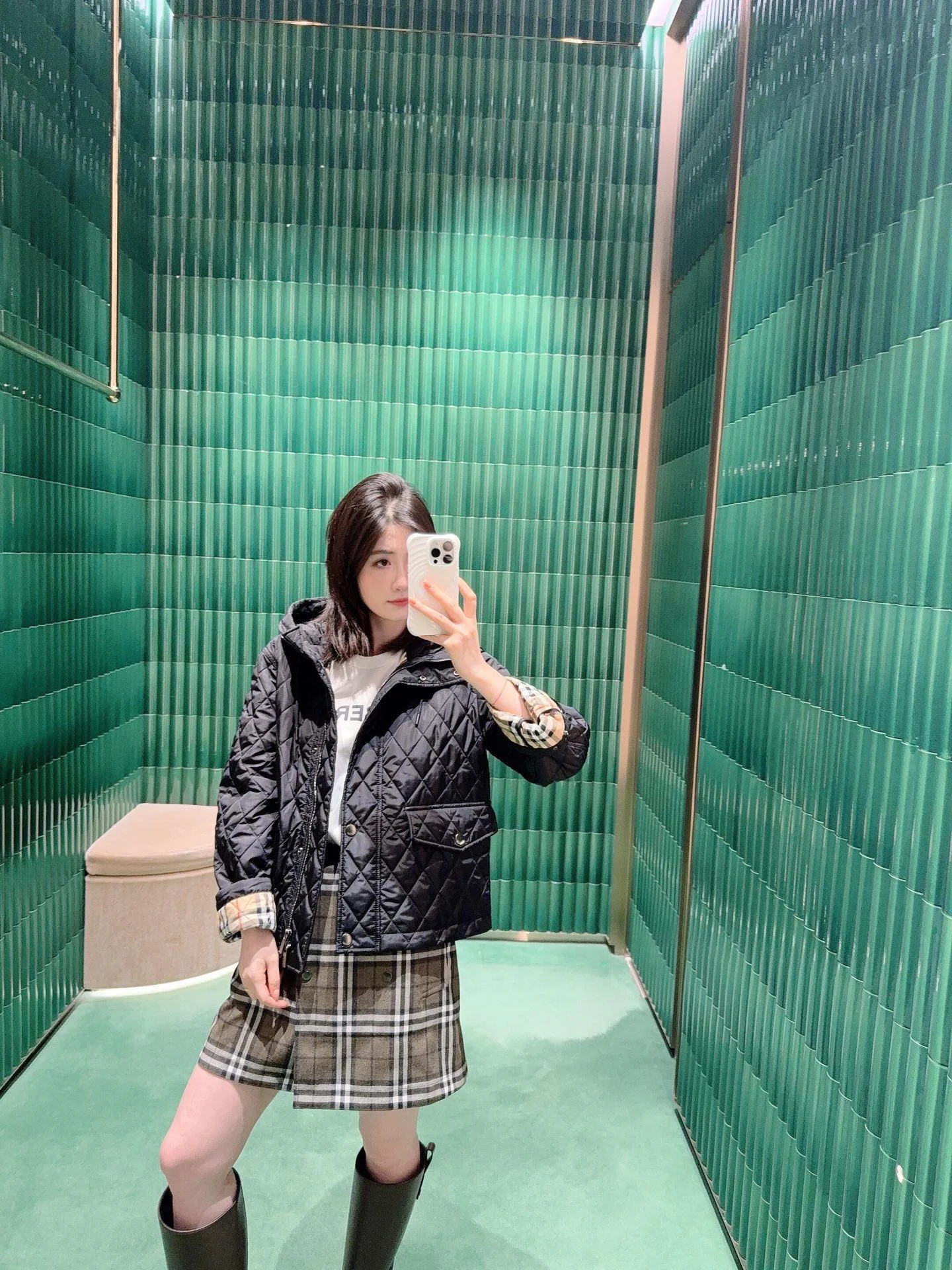 Куртки И Пуховики Женские Burberry 18033913