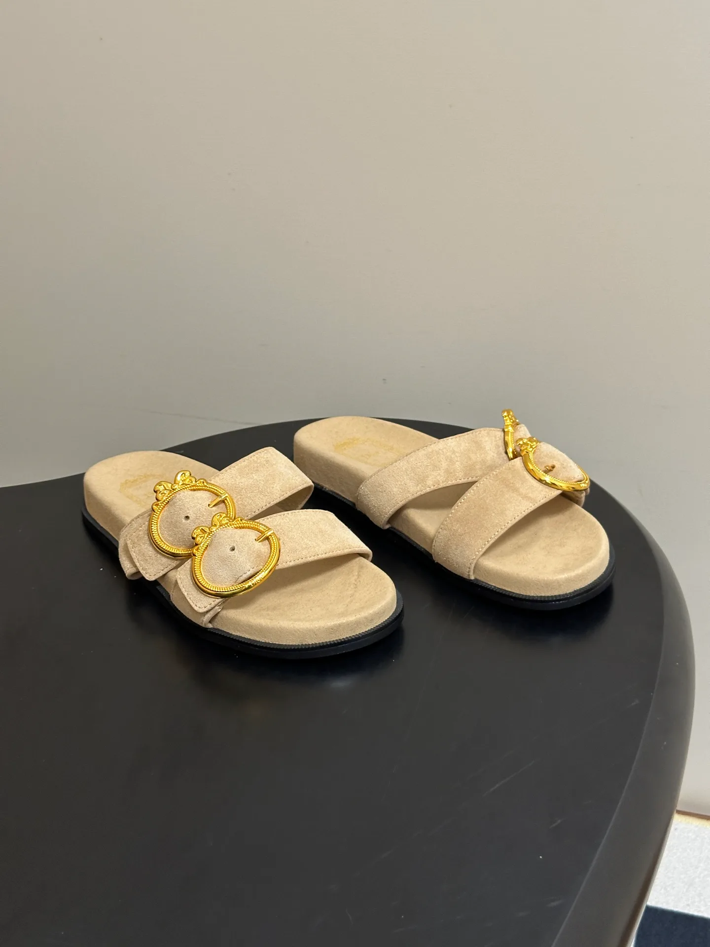 Шлепанцы Женские Christian Dior 18262096