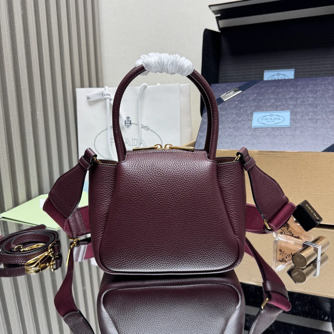 Сумки На Ремне Женские Prada 274235