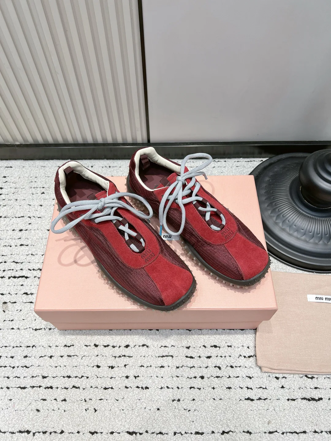 Кроссовки Женские Miu Miu 17578023