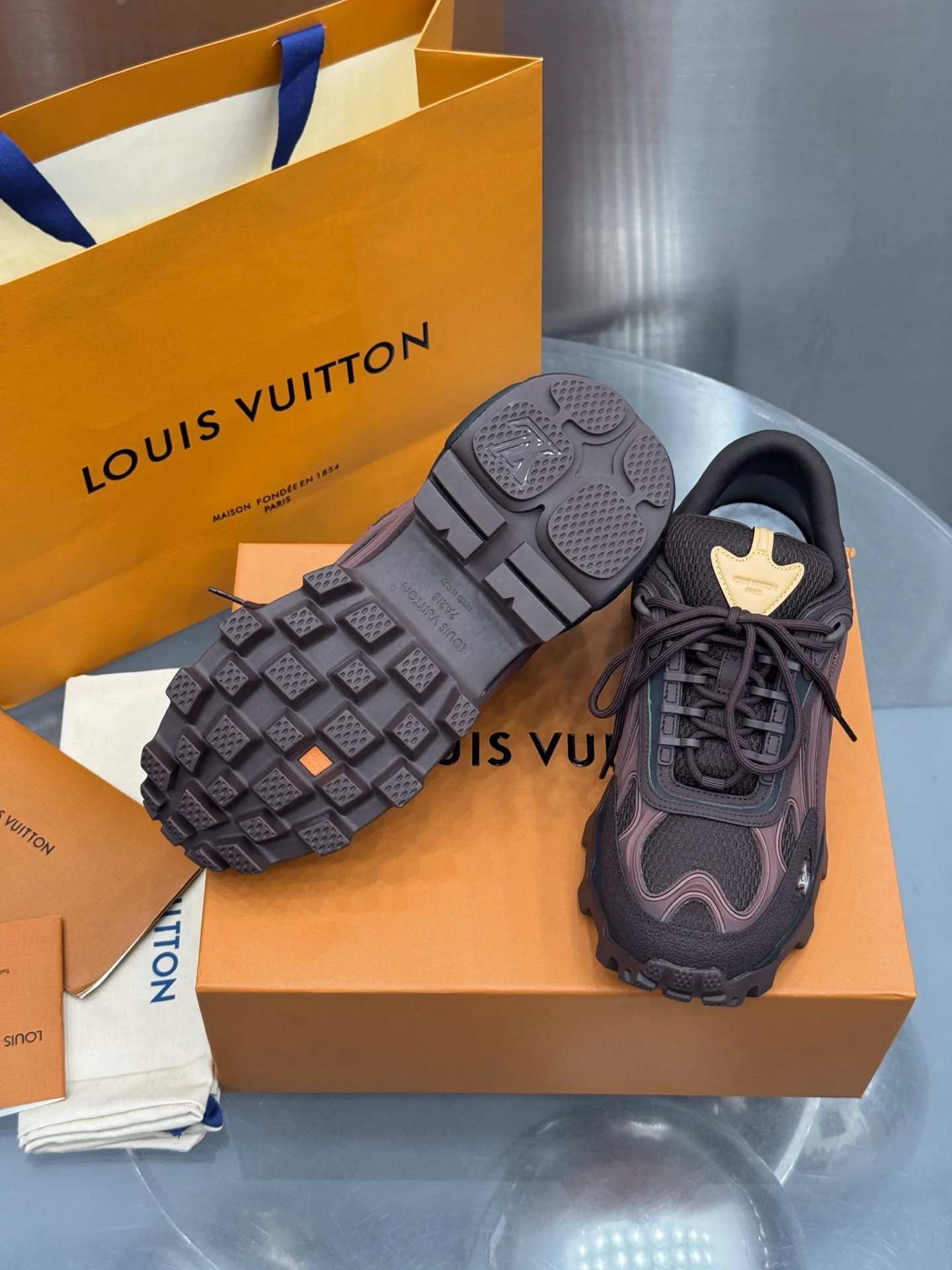 Кроссовки Мужские Louis Vuitton 18202617