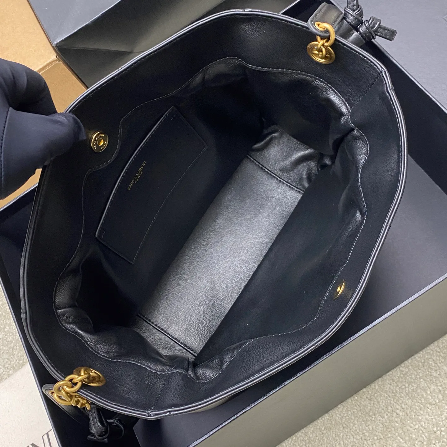 Сумки На Ремне Женские Saint Laurent 1135314