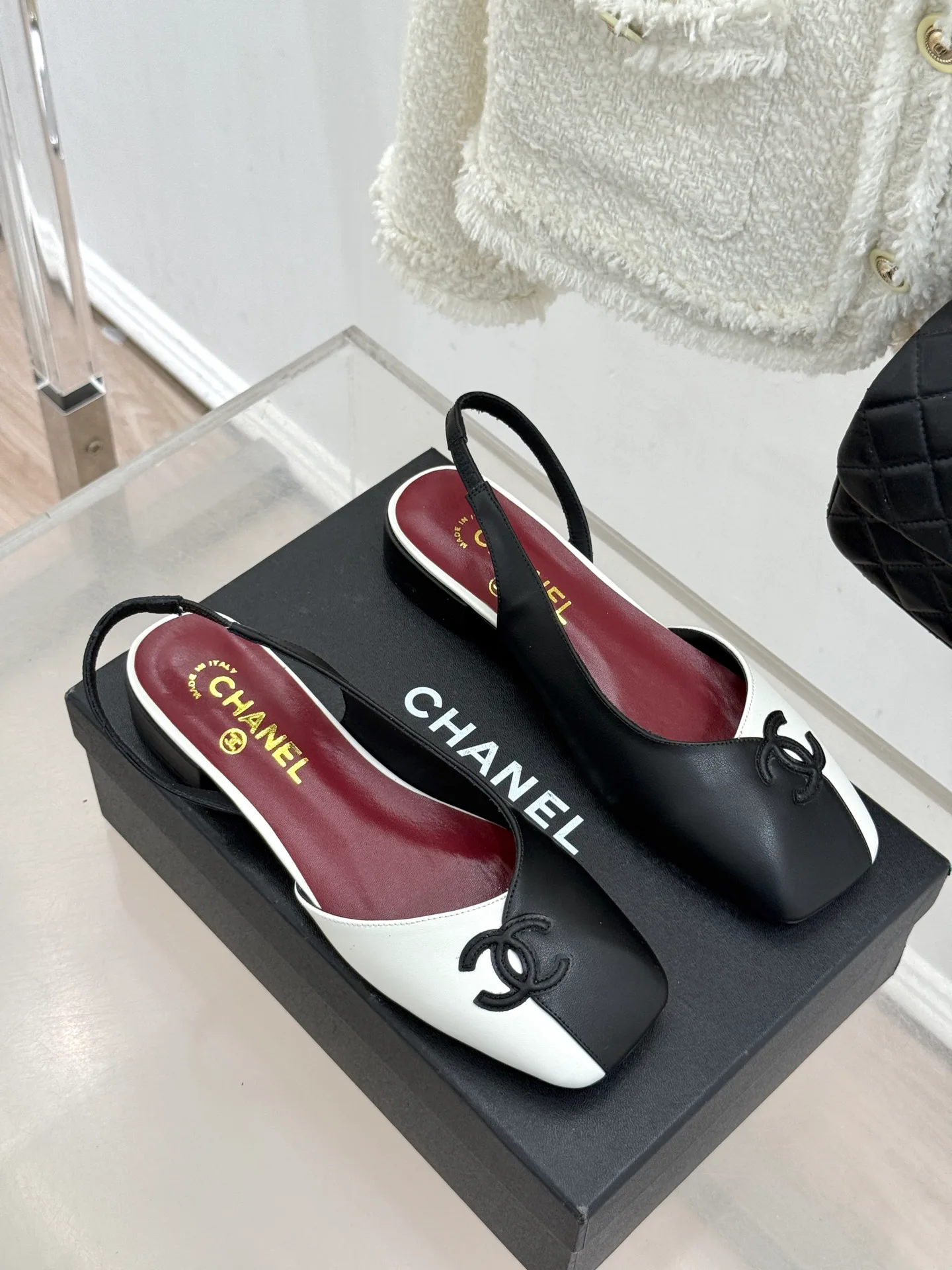 Босоножки Женские Chanel 11642191