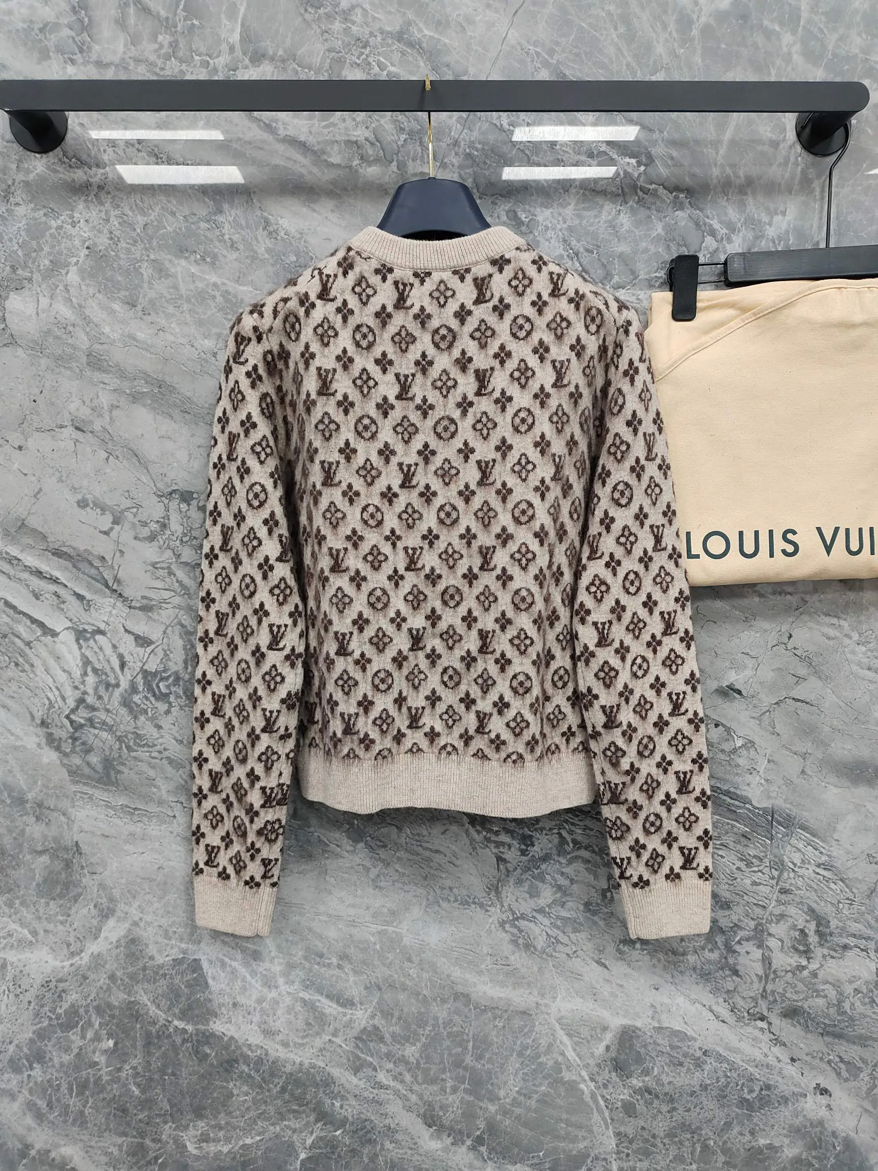 Джемперы И Свитеры Женские Louis Vuitton 18897518