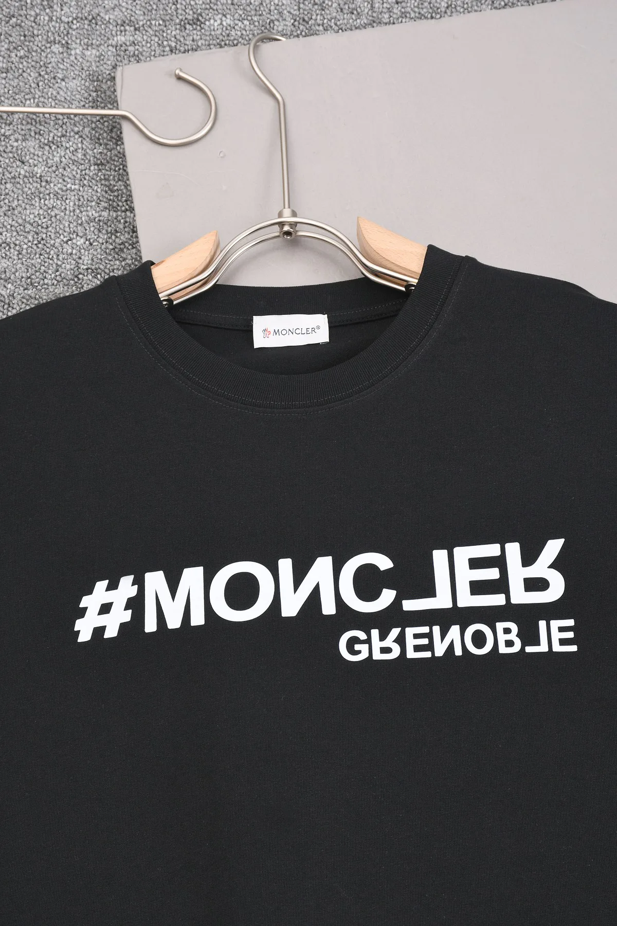 Футболки Женские Moncler 4897118