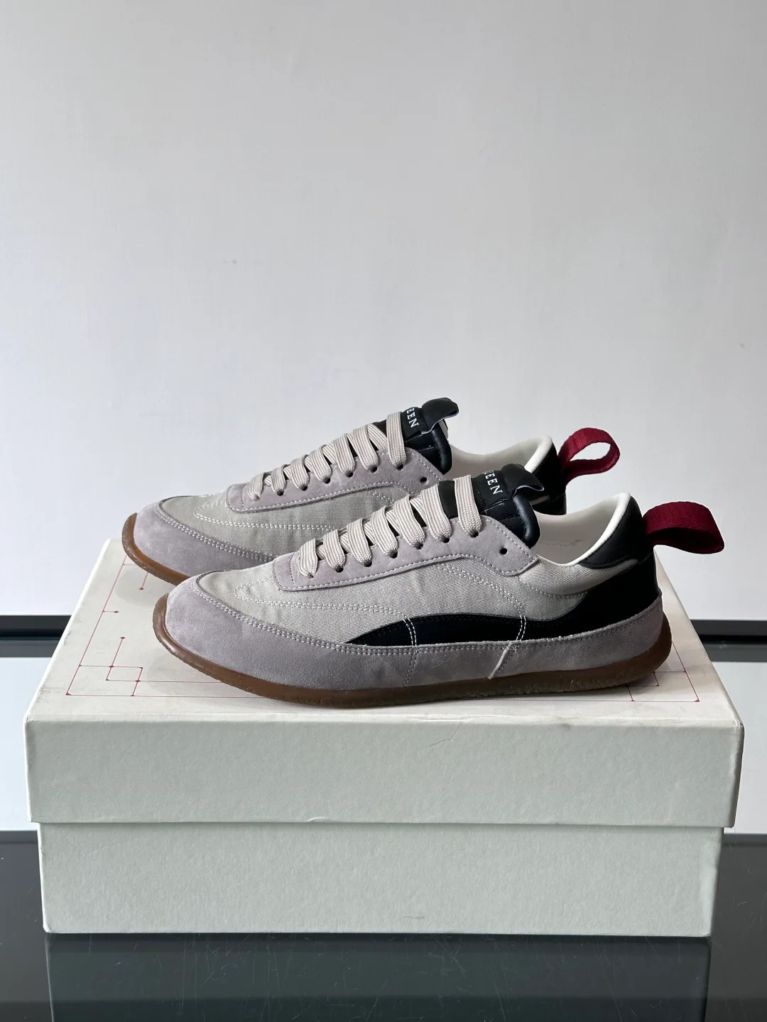 Кроссовки Женские Alexander Mcqueen 11228434