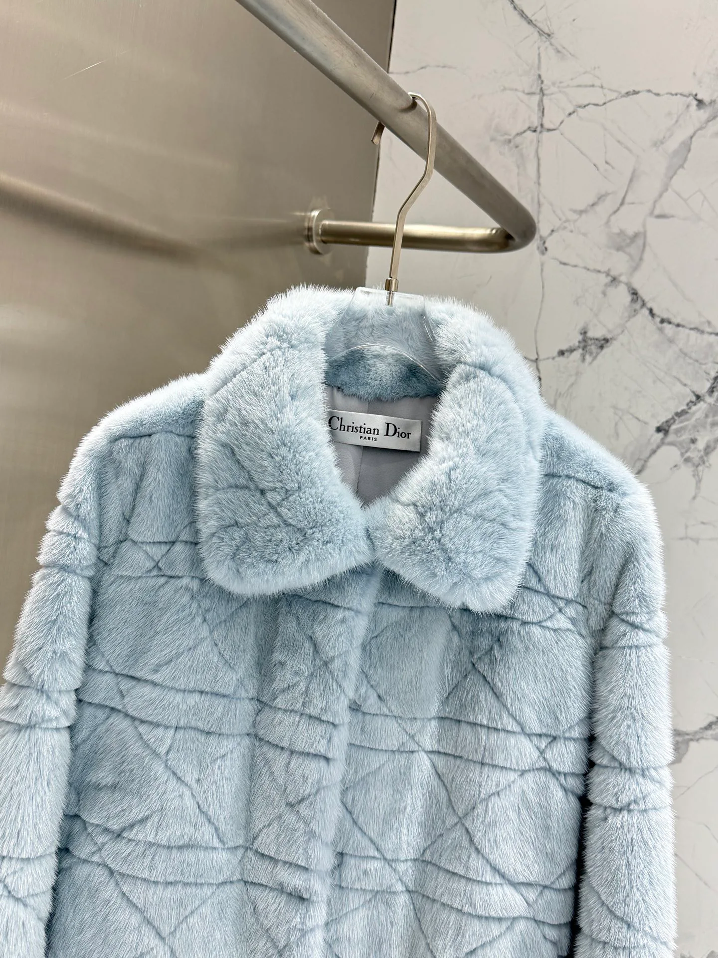 Шубы Женские Christian Dior 1755908