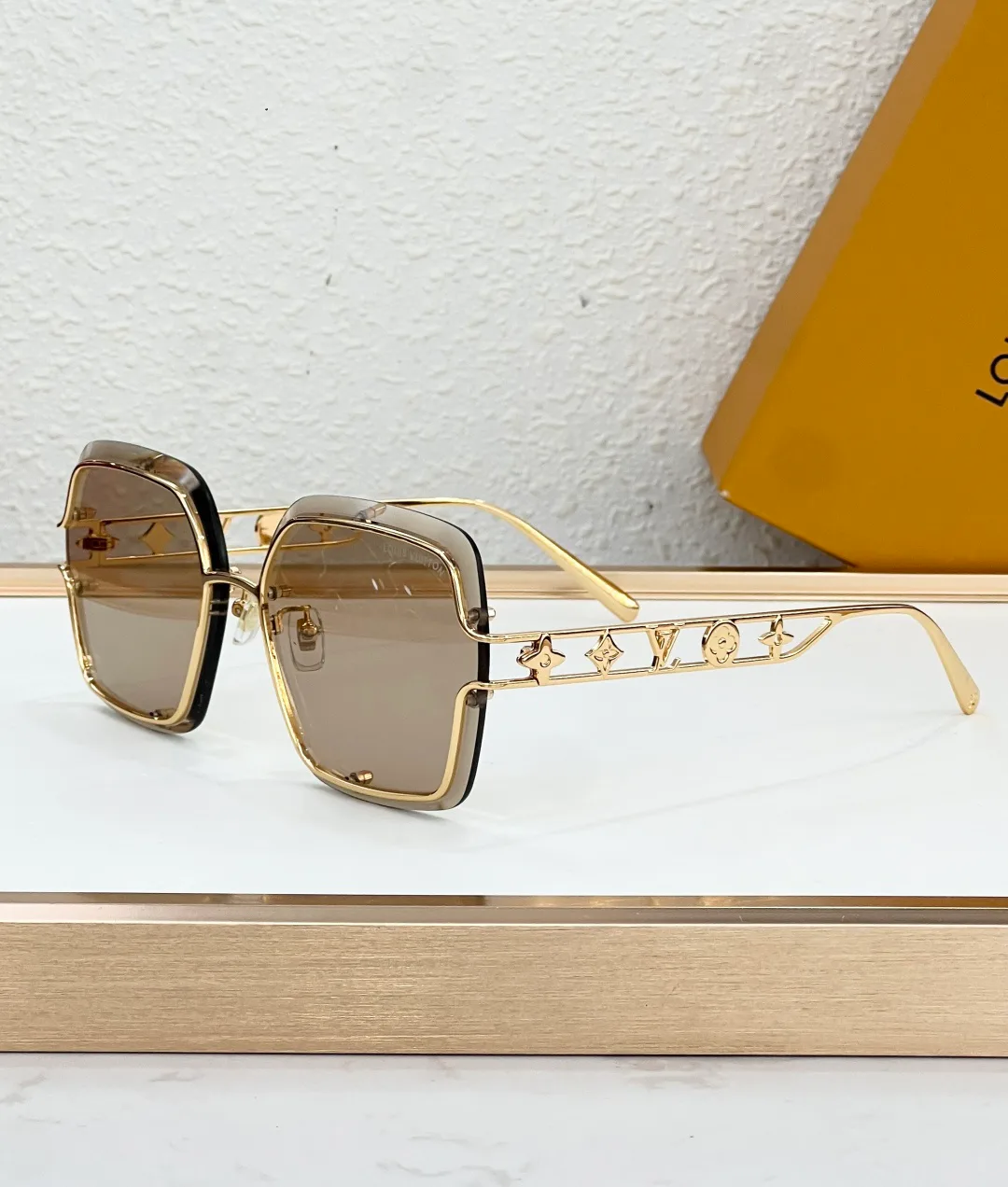 Очки Louis Vuitton 13434175