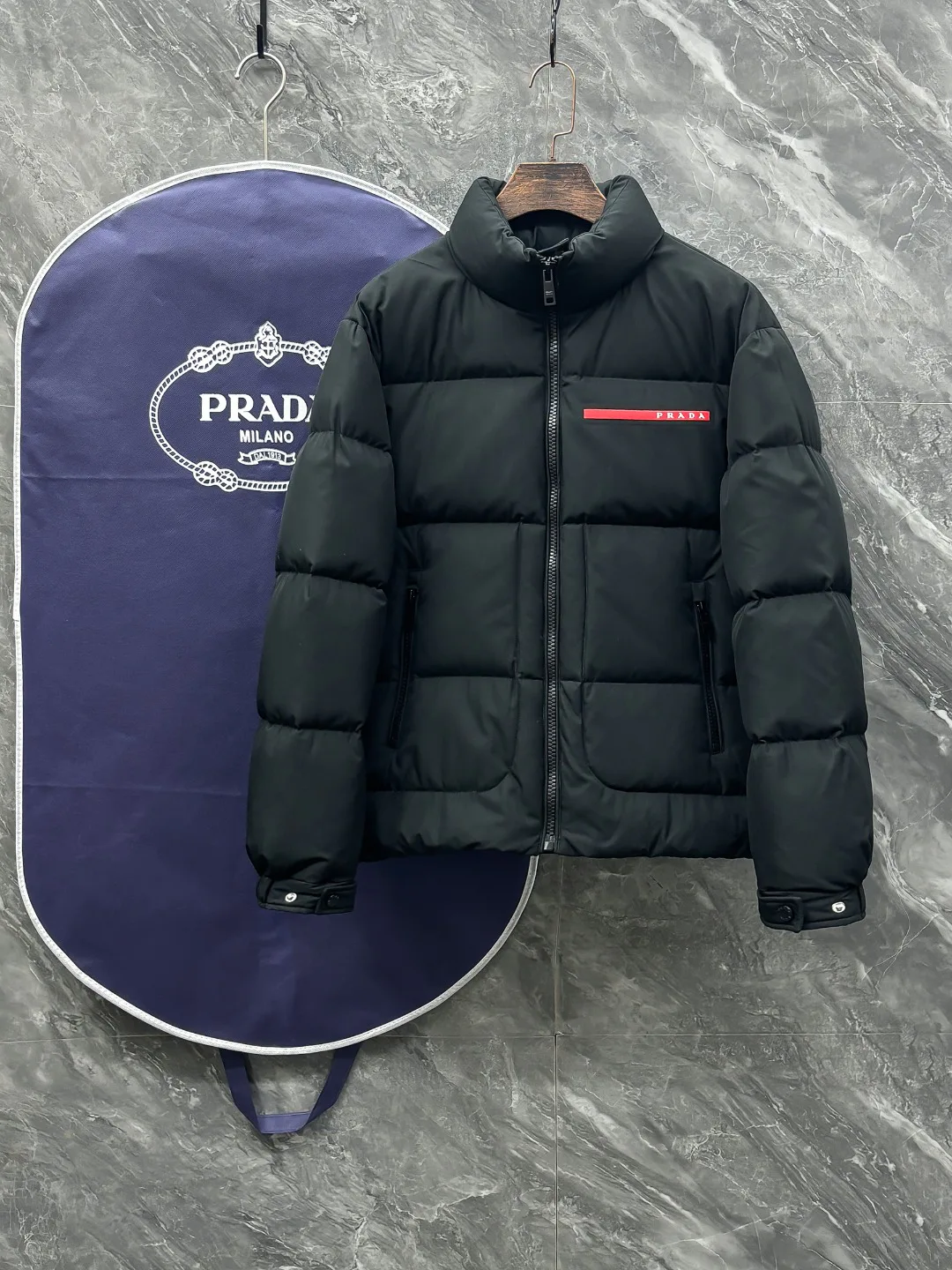 Куртки И Пуховики Мужские Prada 1826003