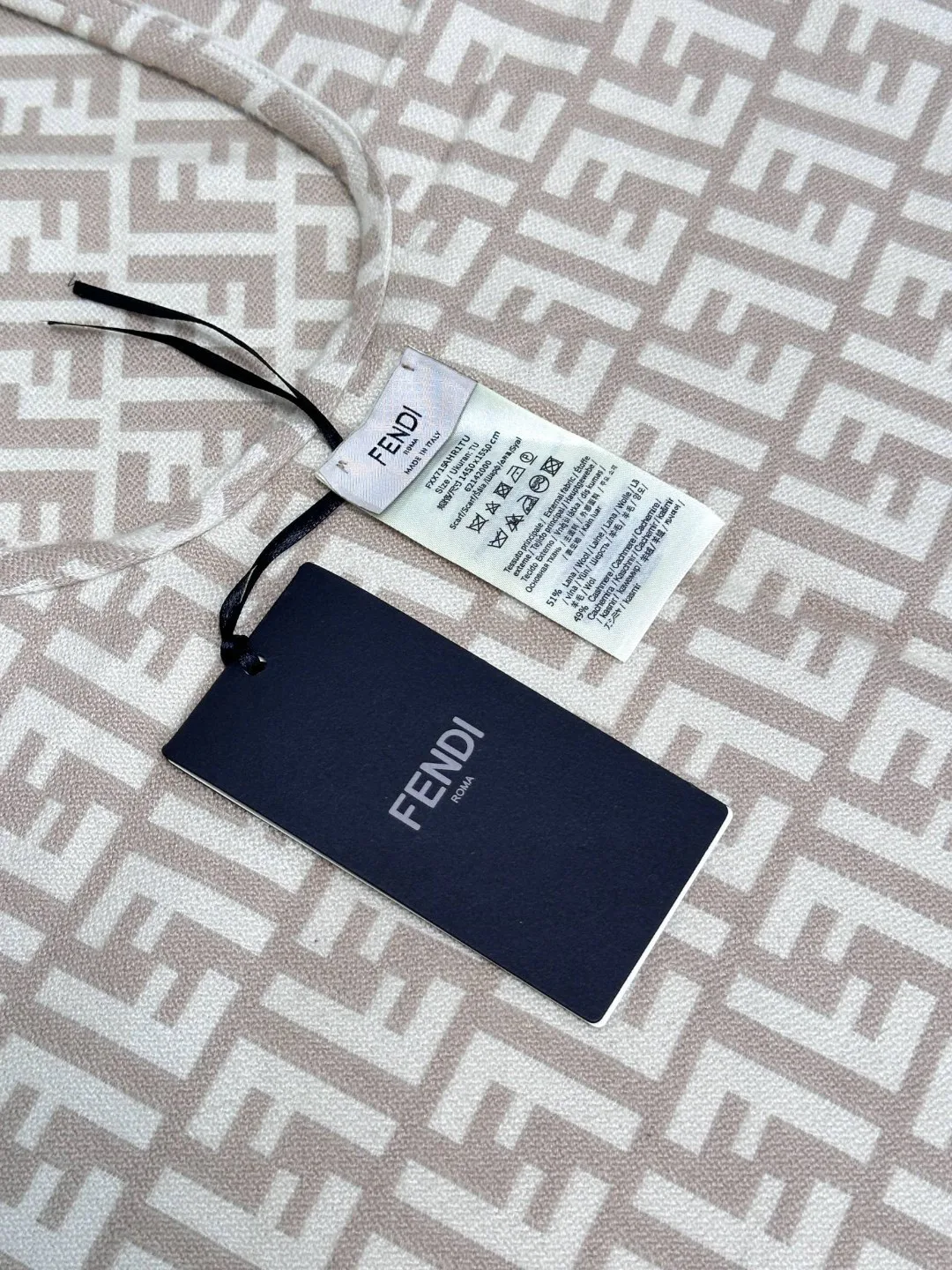 Пальто Женские Fendi 11315115