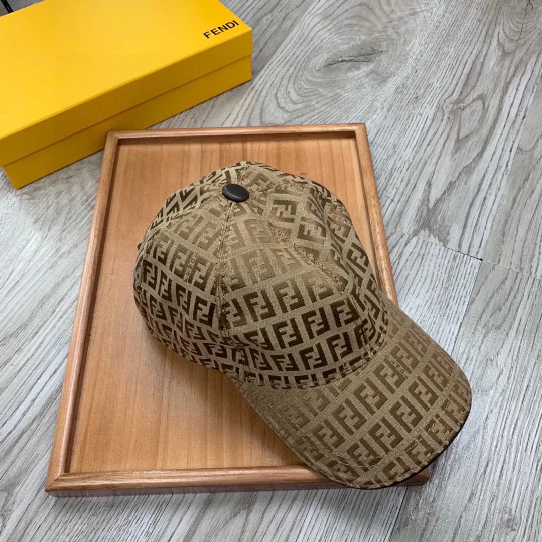 Головные Уборы Fendi 12882110