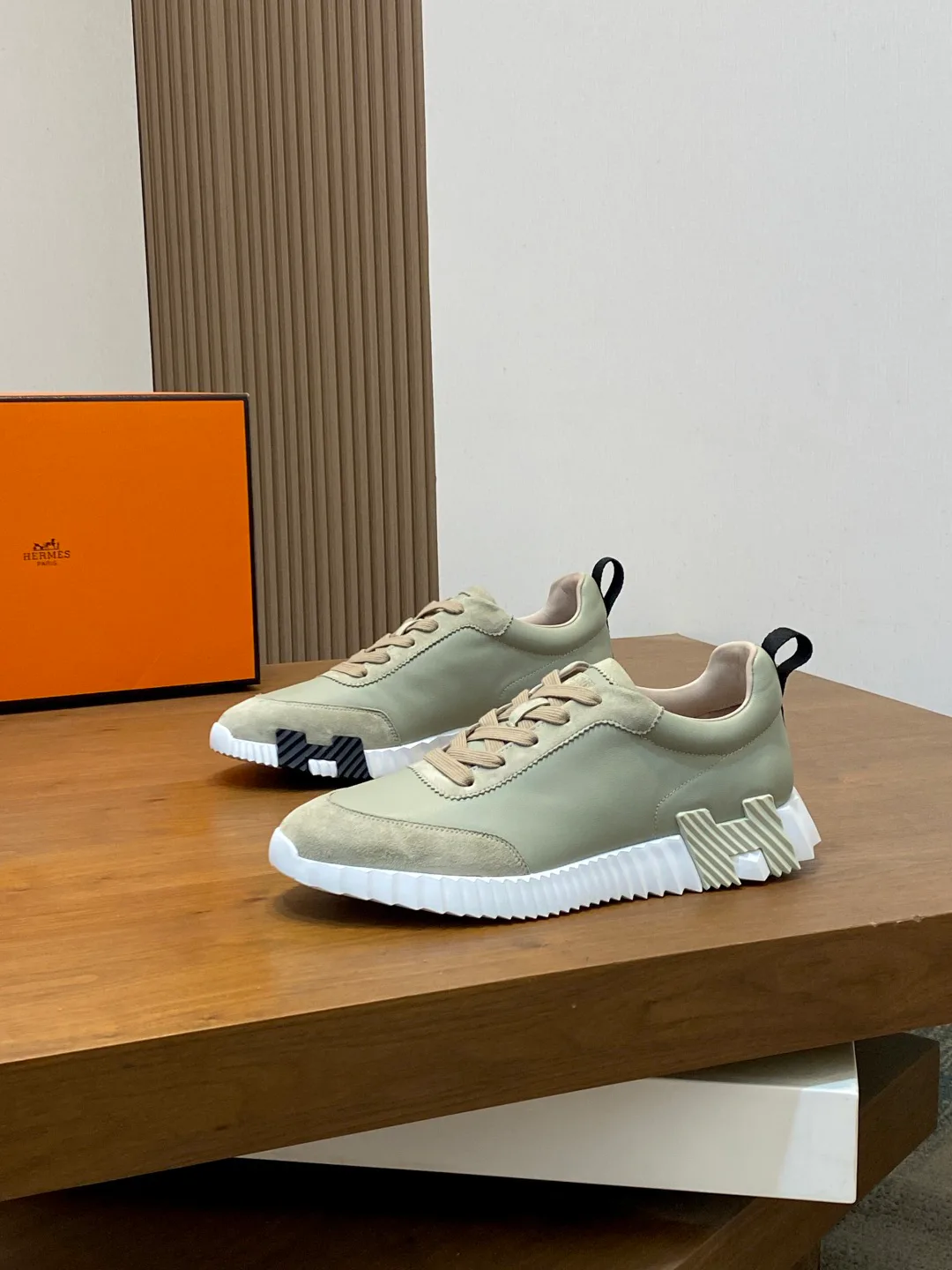 Кроссовки Мужские Hermes 18039727