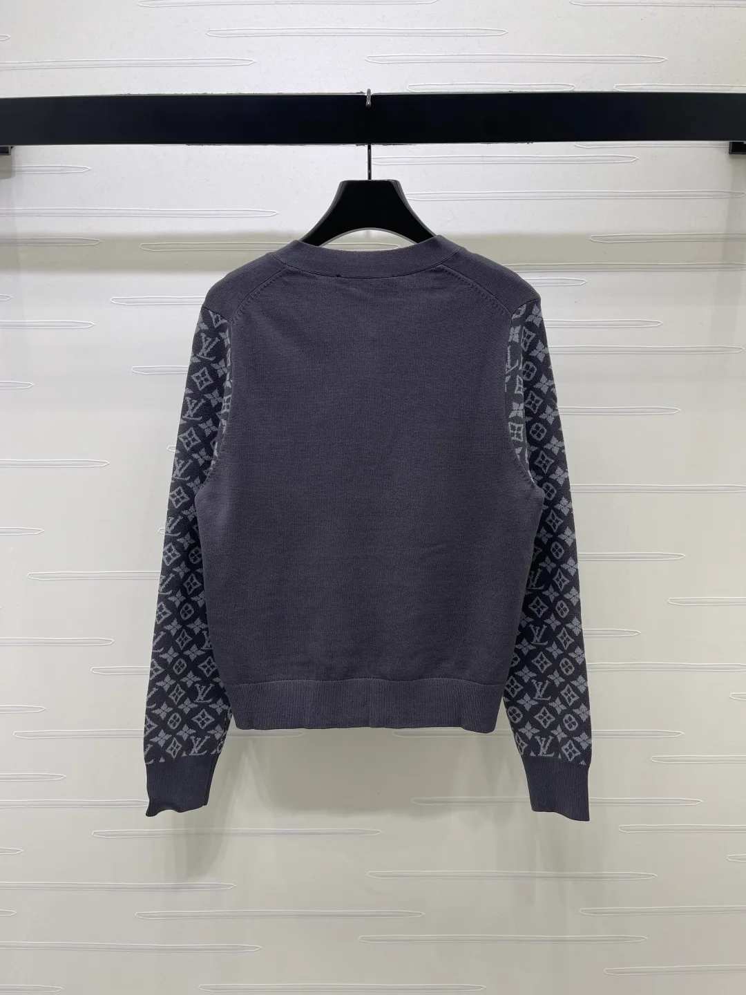 Джемперы И Свитеры Женские Louis Vuitton 18140978
