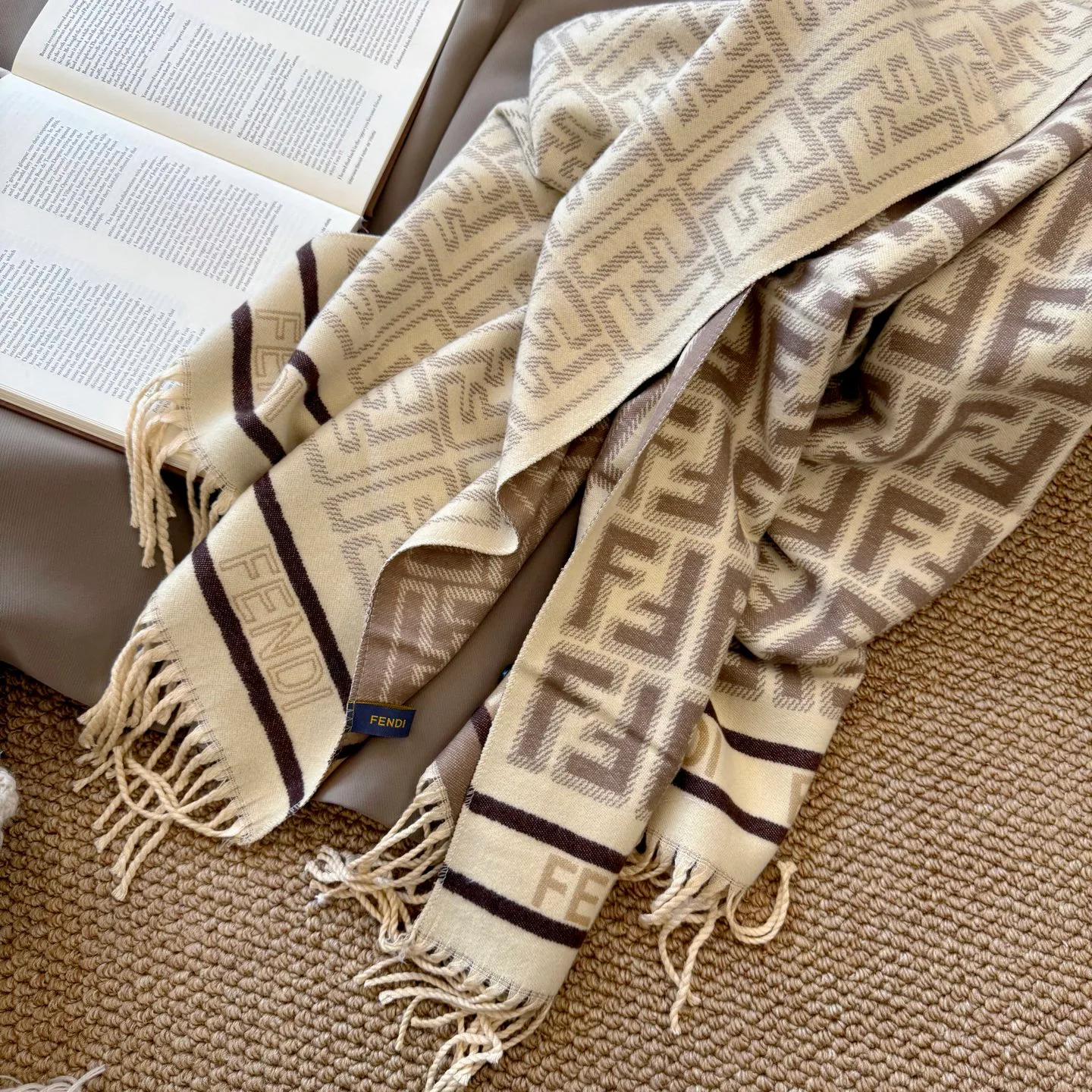 Шарфы Fendi 91016