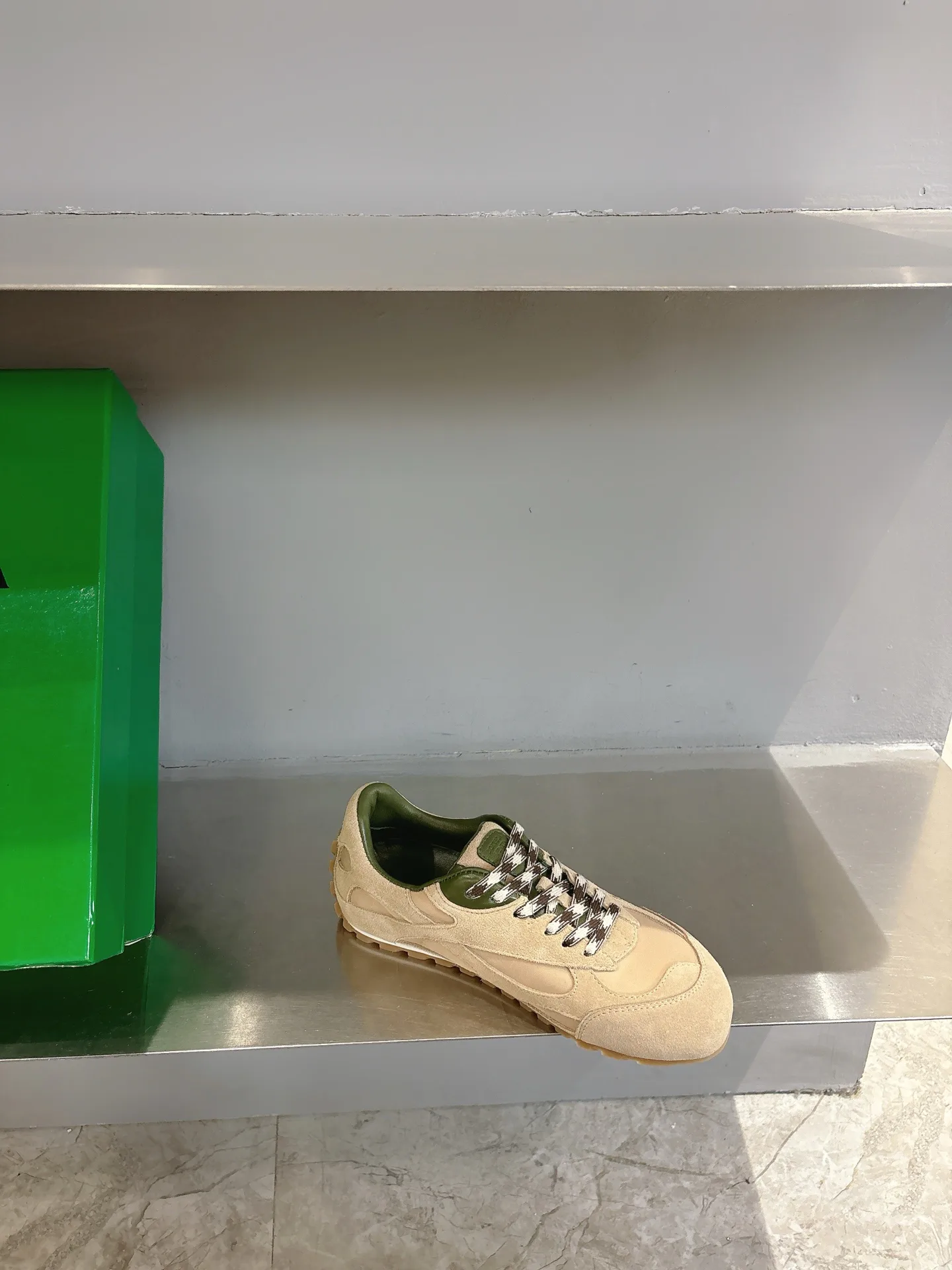 Кроссовки Женские Bottega Veneta 462700